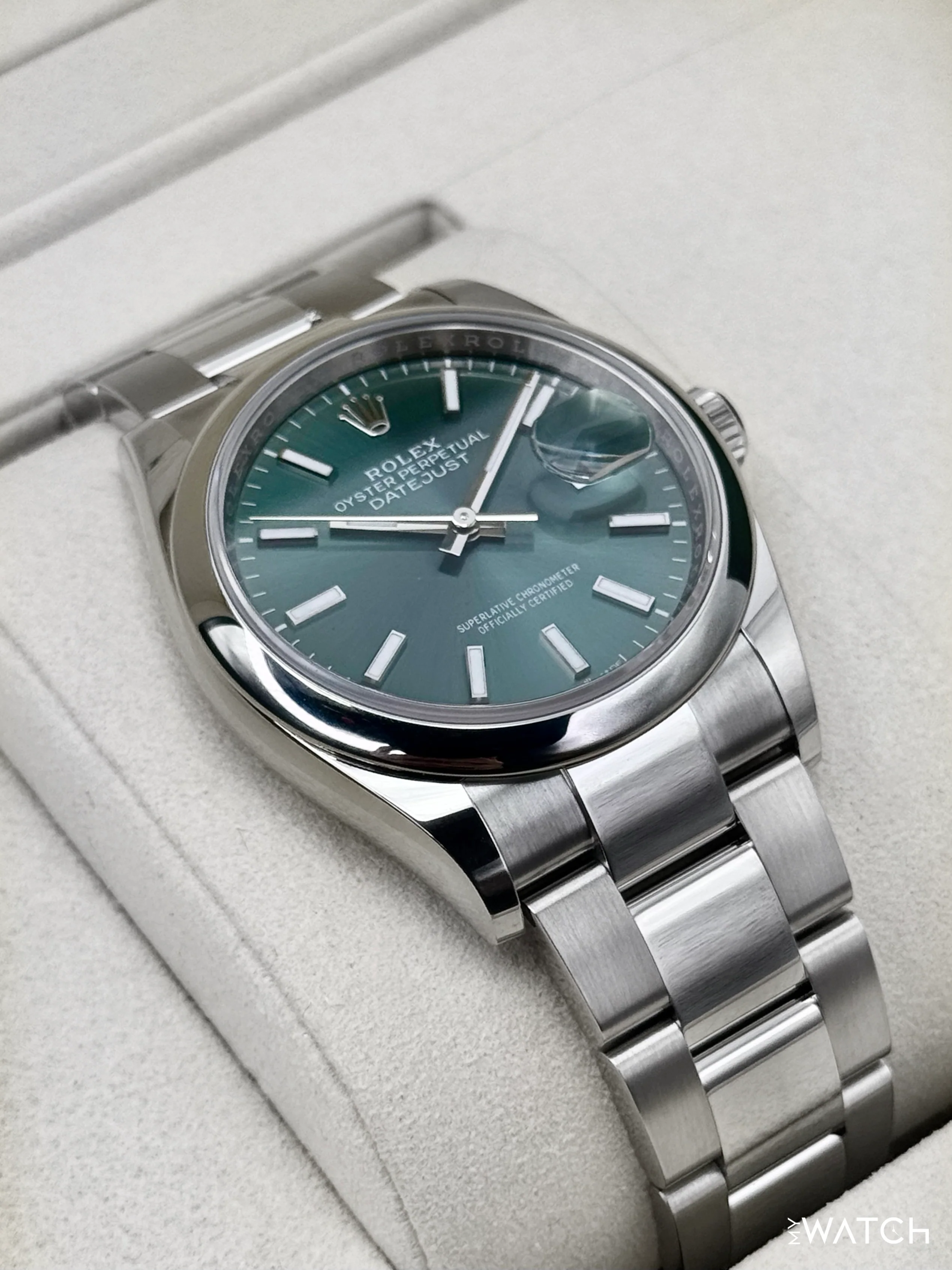 NEW 2025 Rolex Datejust 36mm 126200 Oyster Mint Green Dial - Image 6