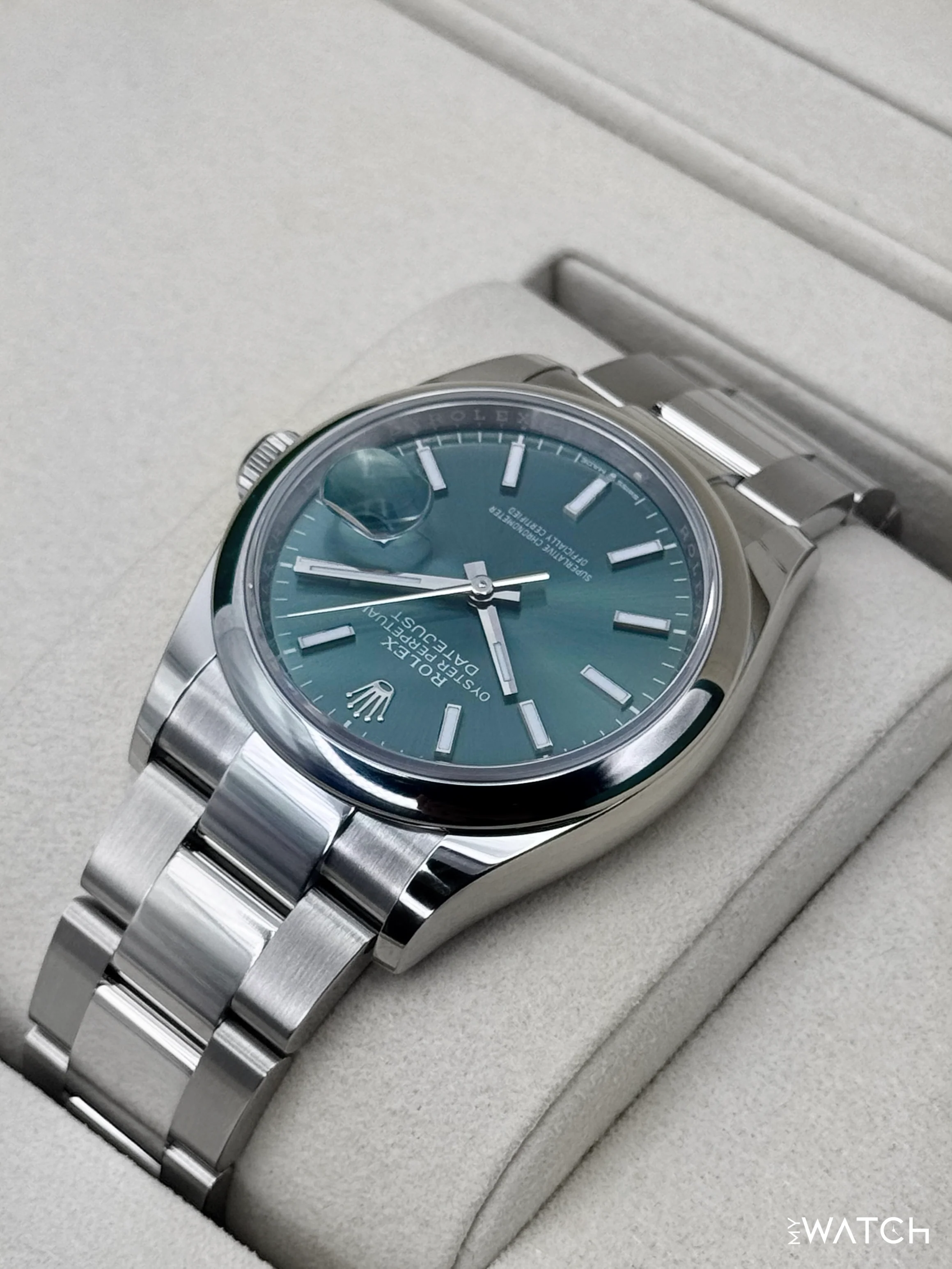 NEW 2025 Rolex Datejust 36mm 126200 Oyster Mint Green Dial - Image 7