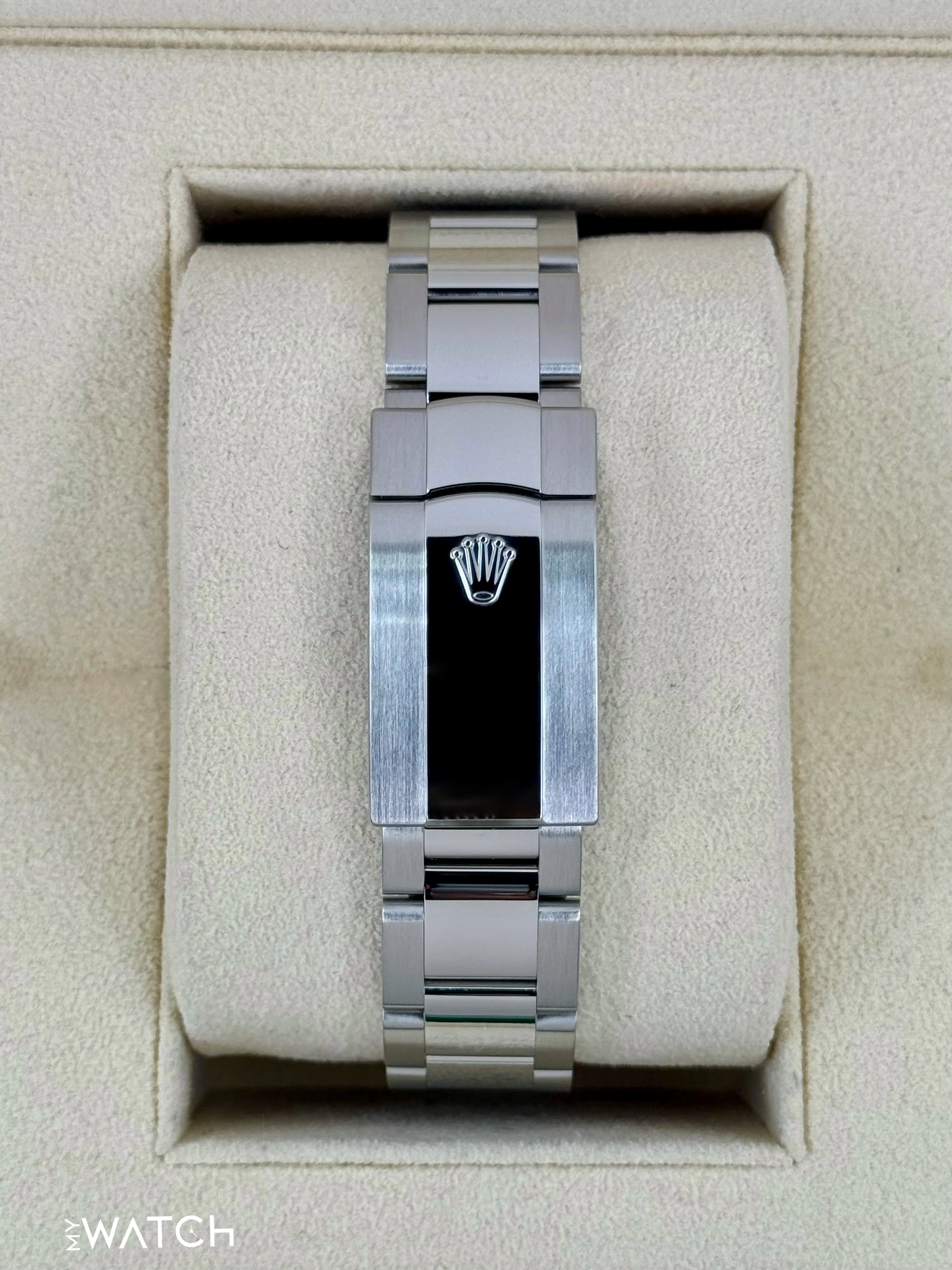 NEW 2025 Rolex Datejust 36mm 126200 Stainless Steel Oyster Blue Dial - Image 2