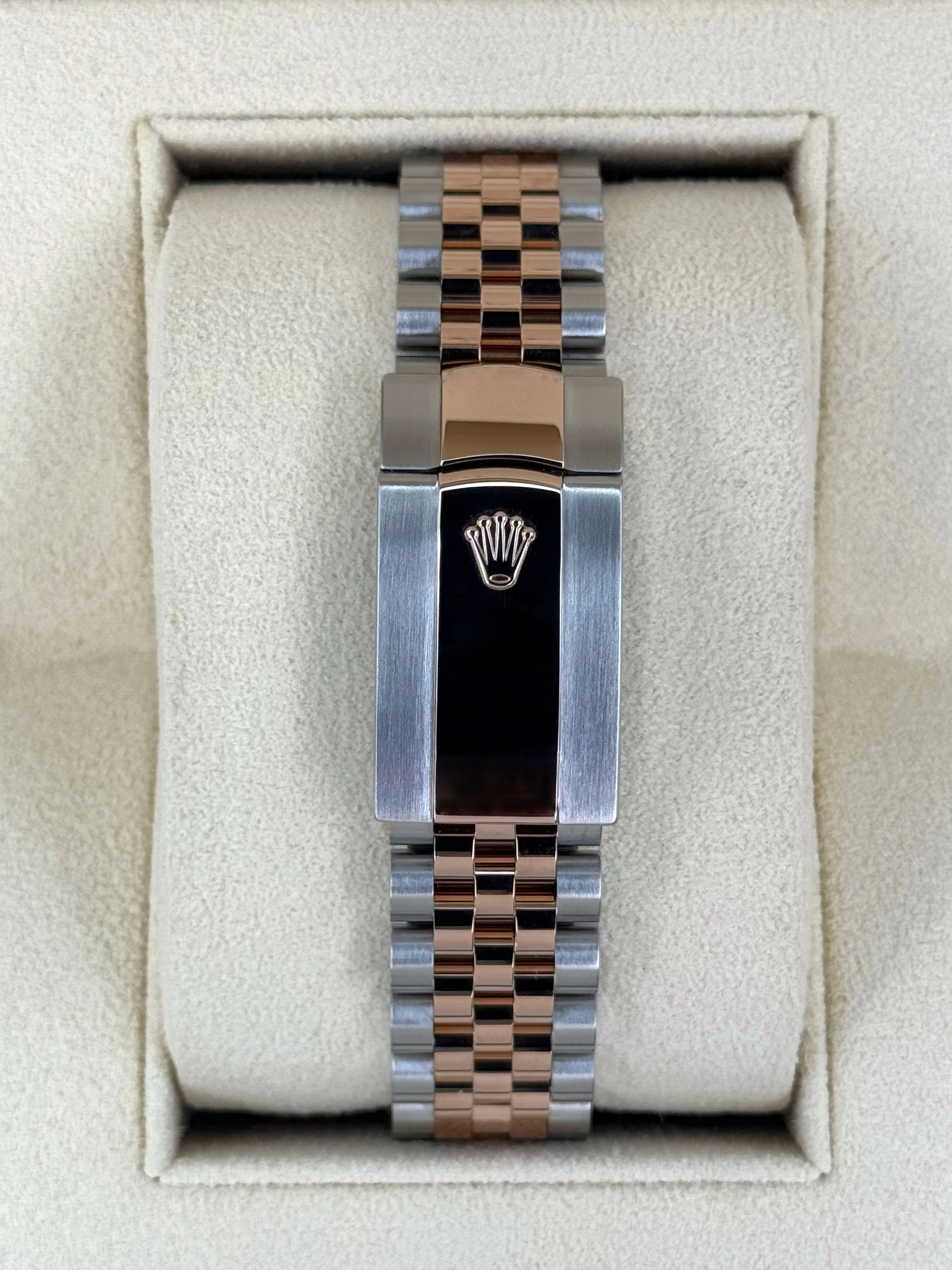 NEW 2025 Rolex Datejust 36mm 126231 Two-Tone Jubilee Slate Rhodium Diamond Dial - Image 2