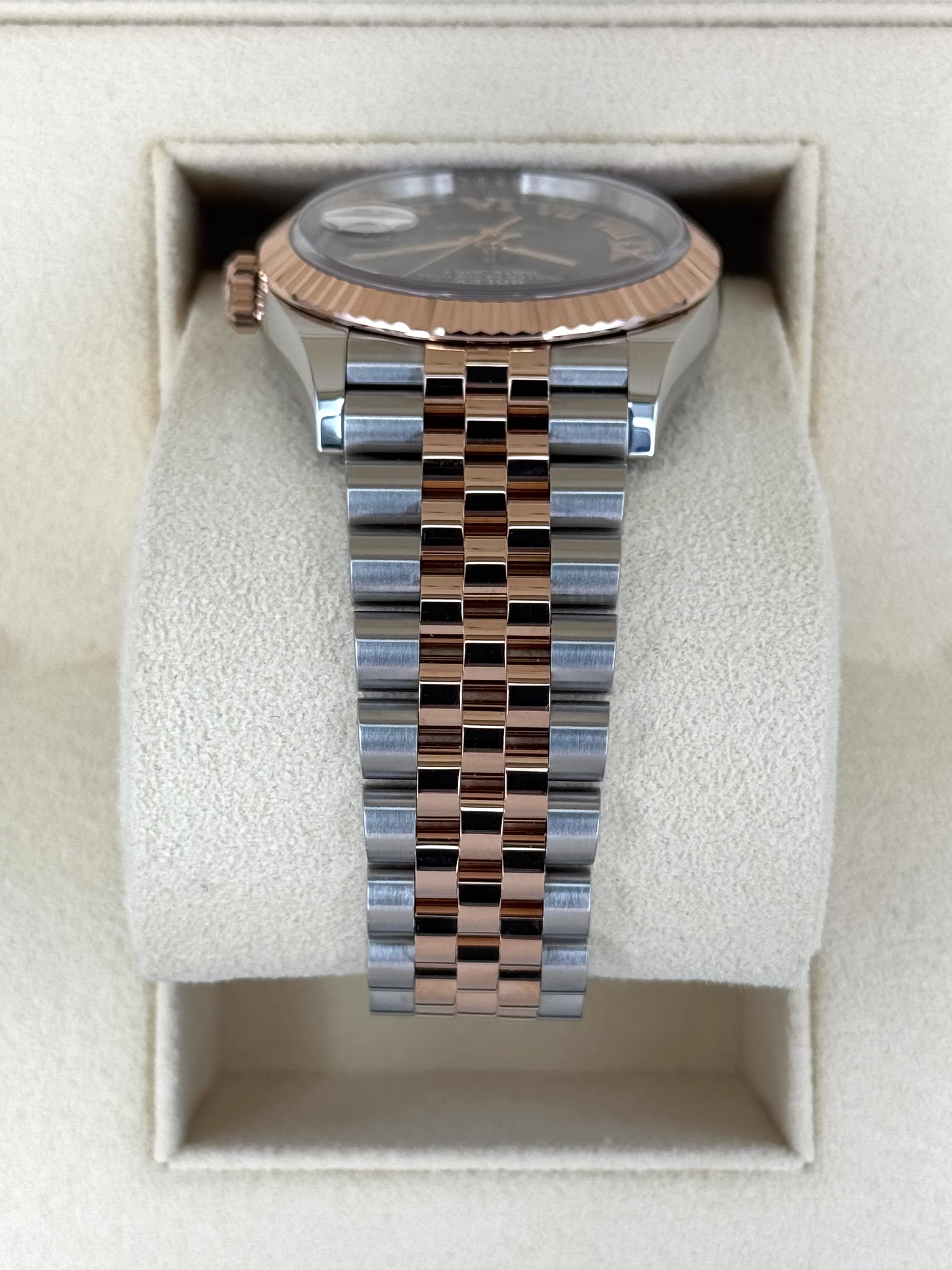 NEW 2025 Rolex Datejust 36mm 126231 Two-Tone Jubilee Slate Rhodium Diamond Dial - Image 4