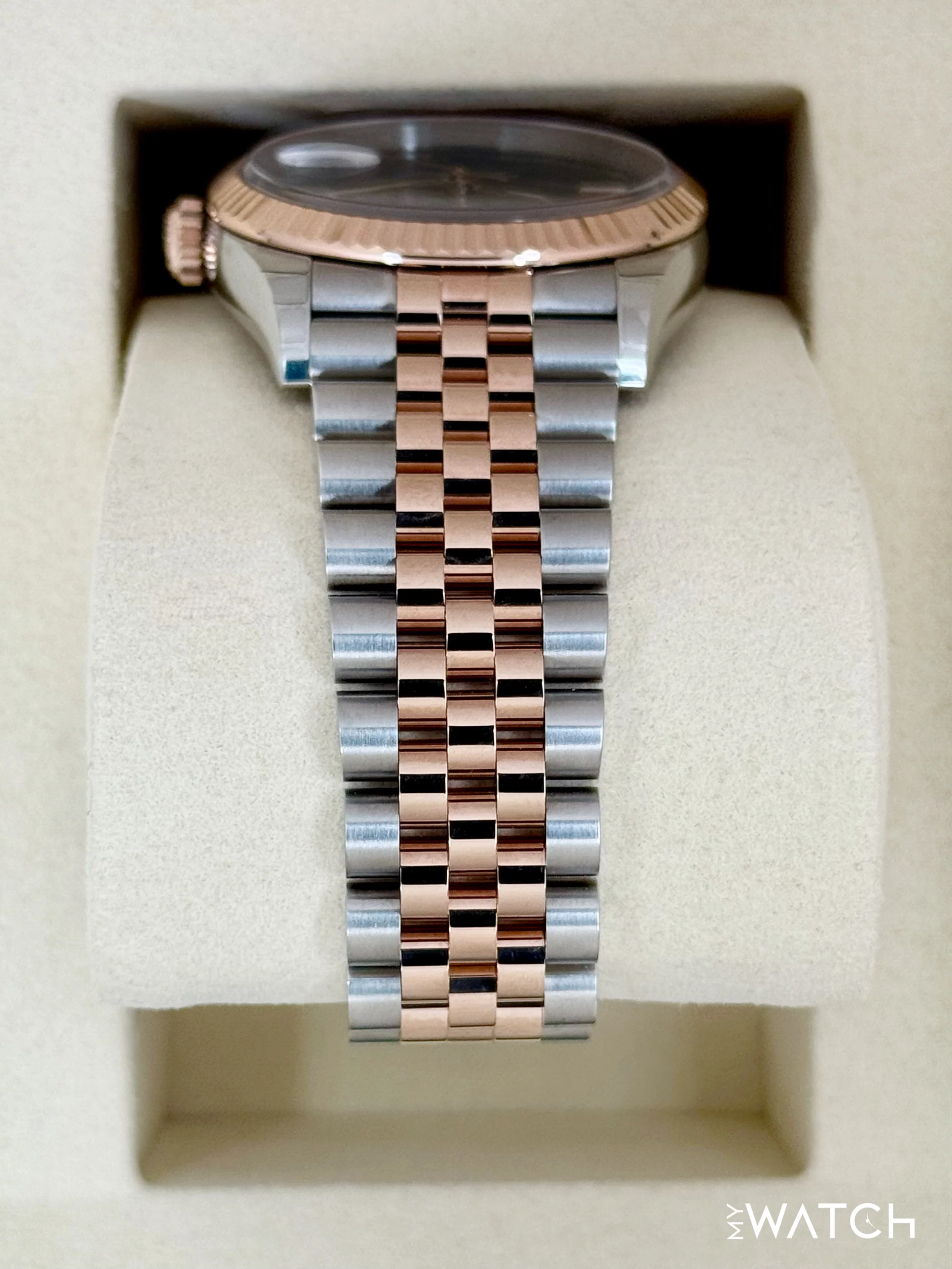 NEW 2025 Rolex Datejust 36mm 126231 Two-Tone Jubilee Wimbledon Dial (STICKERED) - Image 4