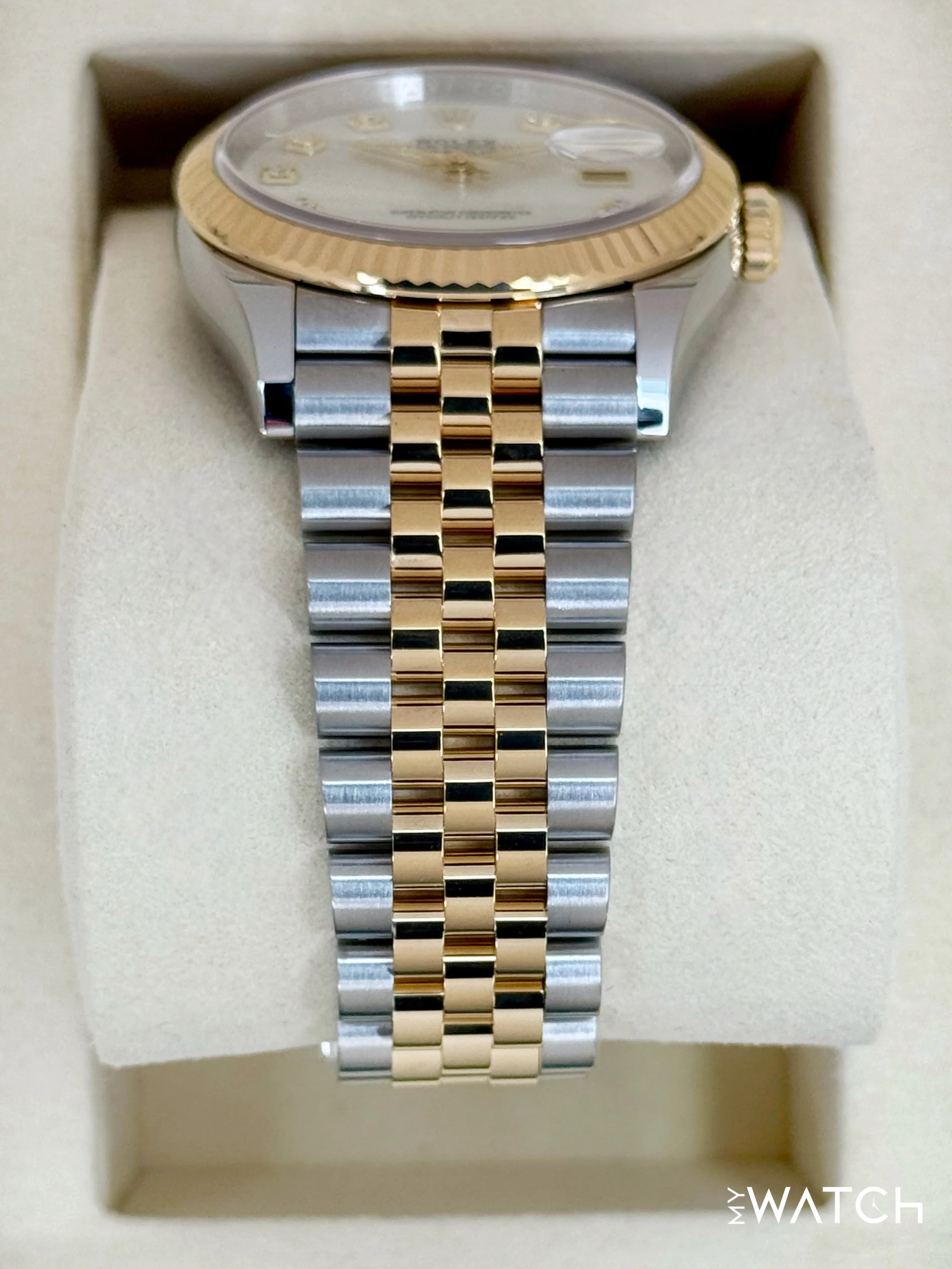 2025 Rolex Datejust 36mm 126233 Mother of Pearl Diamond Dial - Image 3