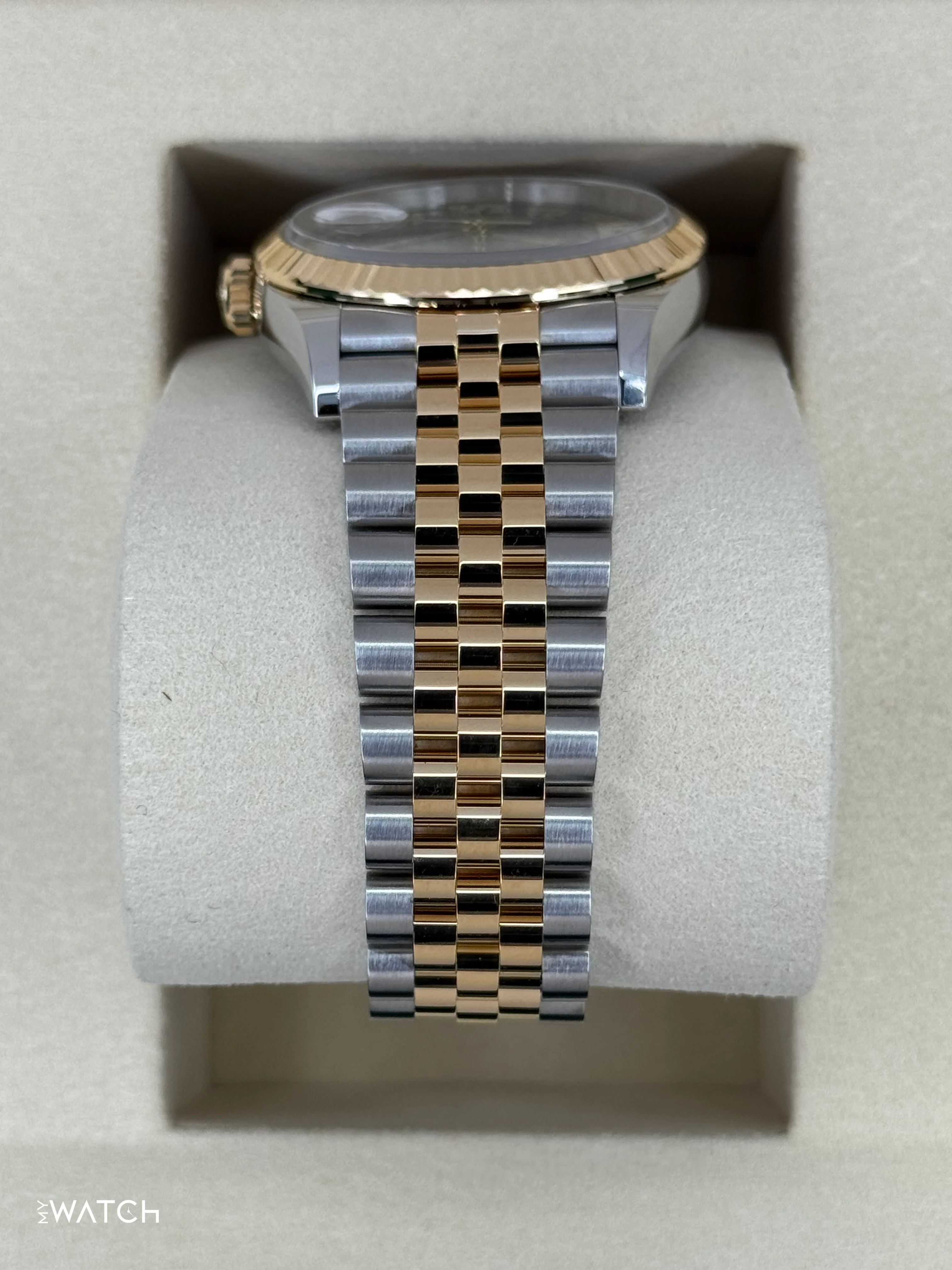 NEW 2025 Rolex Datejust 36mm 126233 Two-Tone Jubilee Green Diamond Dial - Image 4
