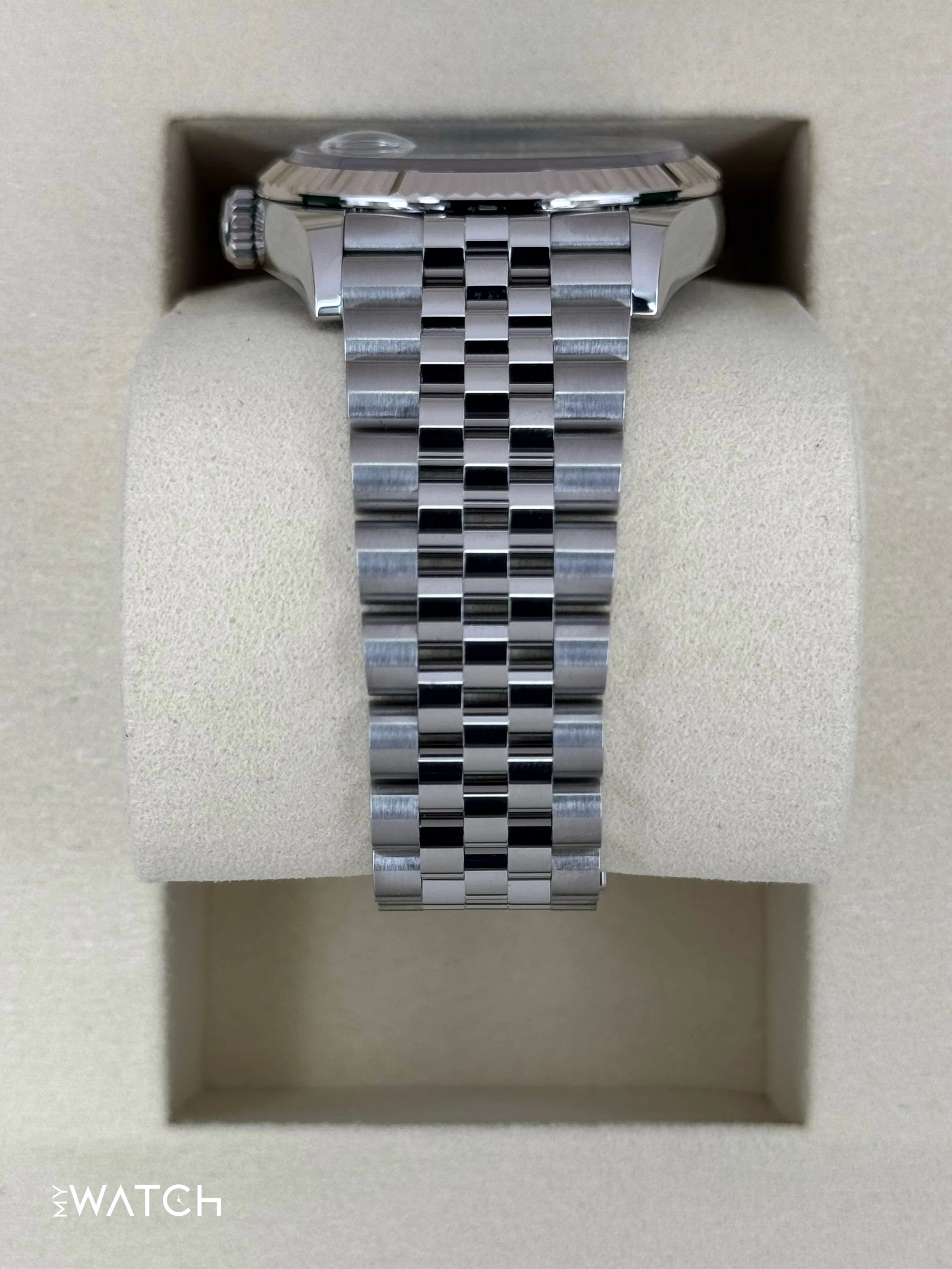 NEW 2025 Rolex Datejust 36mm 126234 Jubilee Green Dial - Image 4