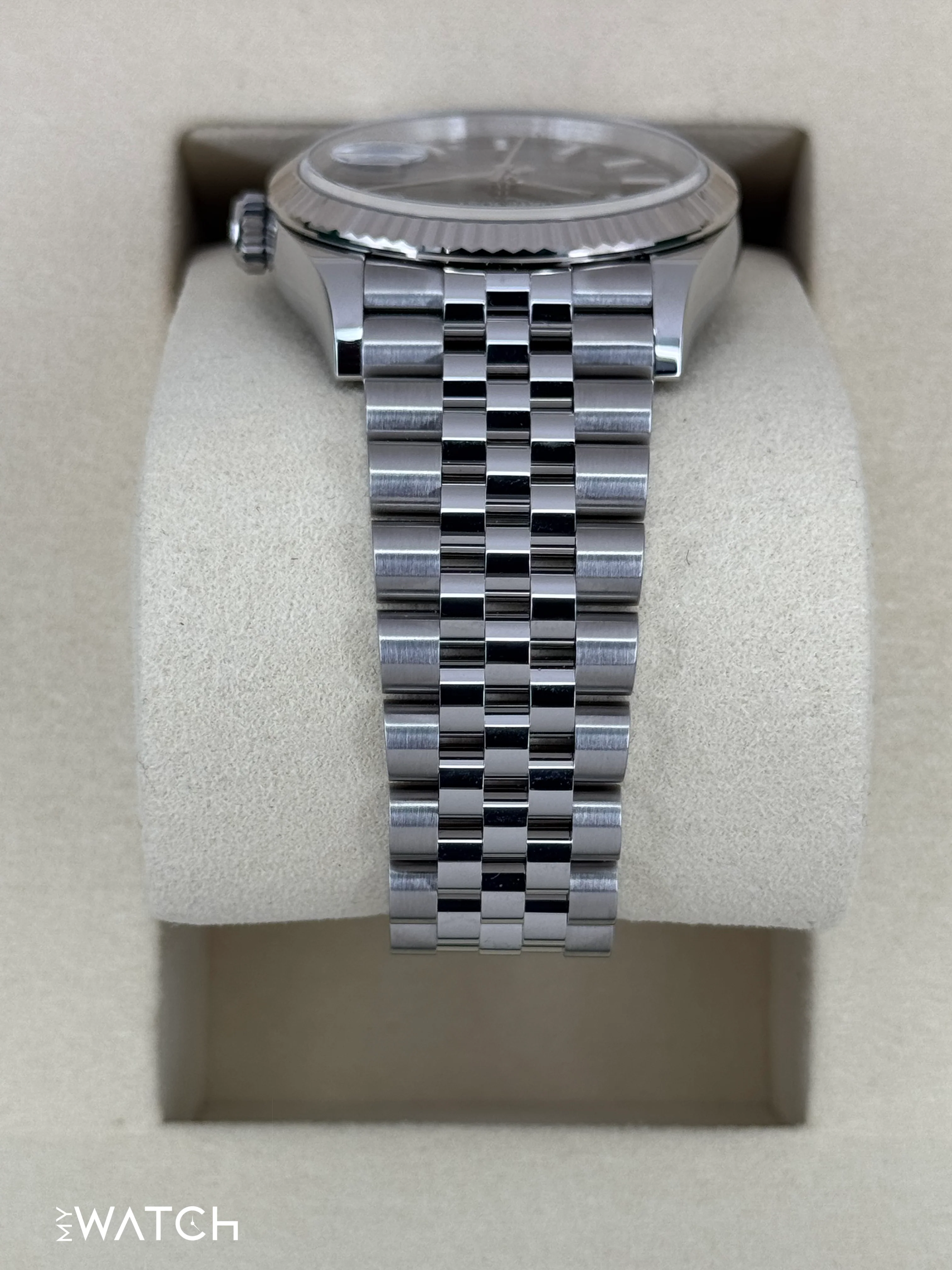 NEW 2025 Rolex Datejust 36mm 126234 Stainless Steel Jubilee Black Dial - Image 4