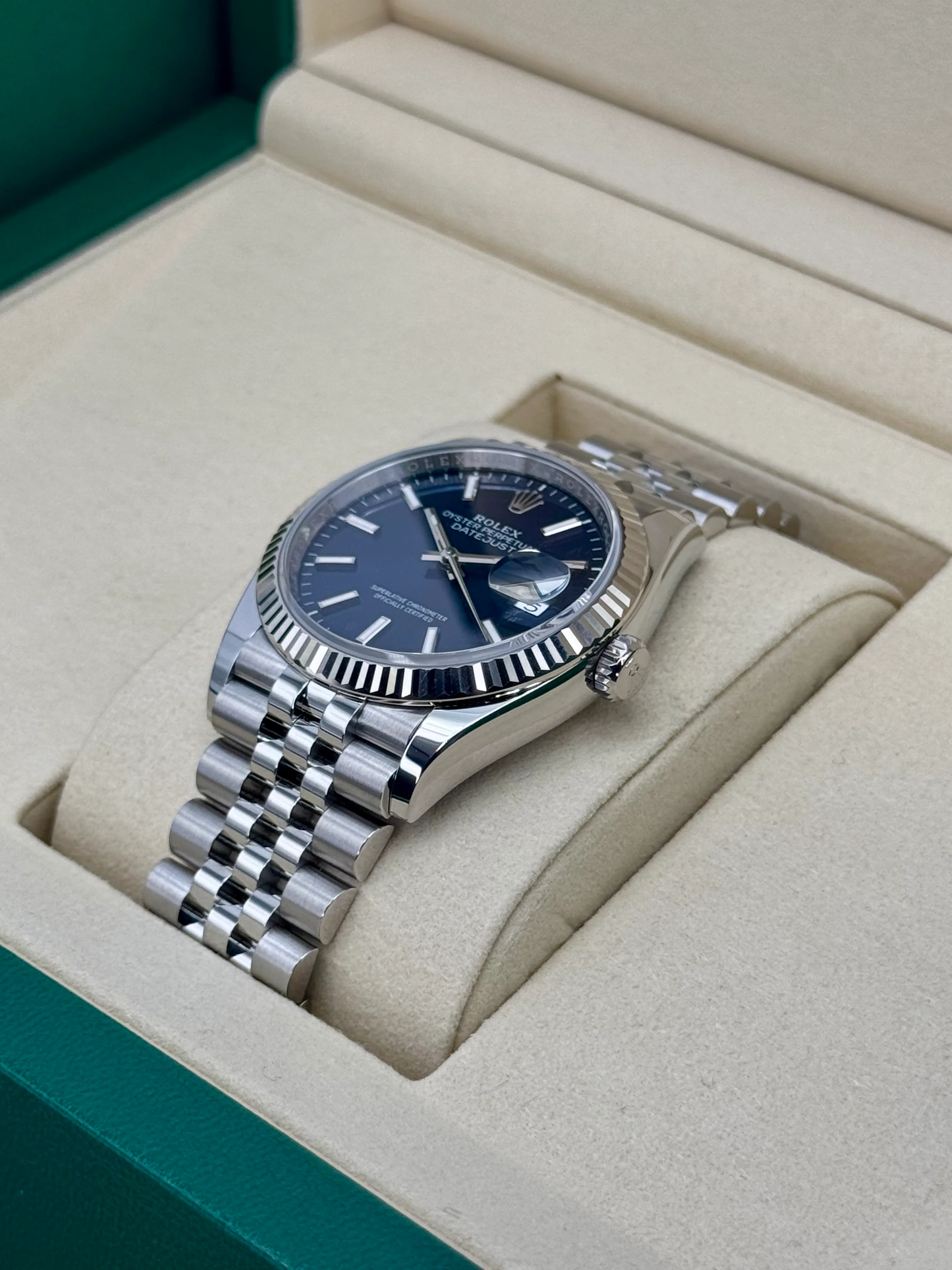 NEW 2025 Rolex Datejust 36mm 126234 Stainless Steel Jubilee Blue Dial - Image 5