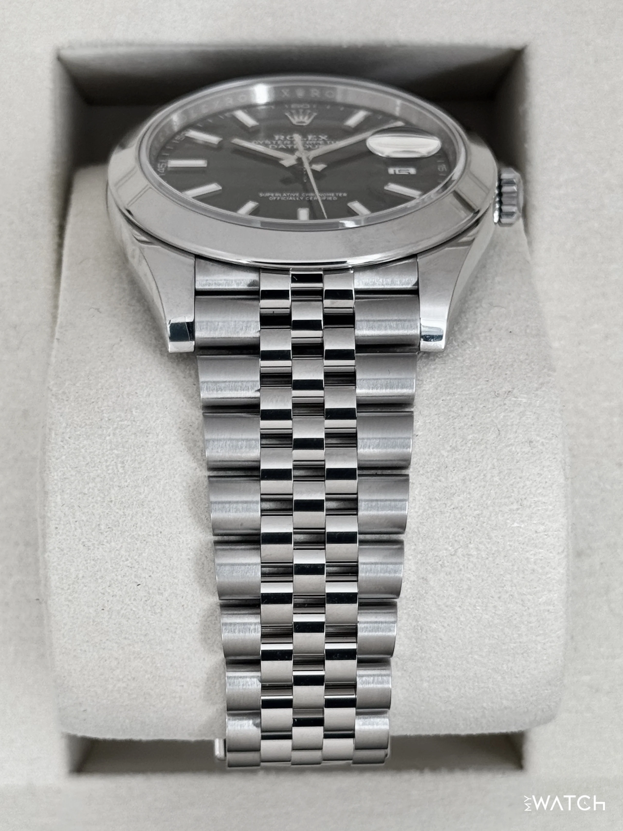 NEW 2025 Rolex Datejust 41mm 126300 Stainless Steel Jubilee Black Dial - Image 3