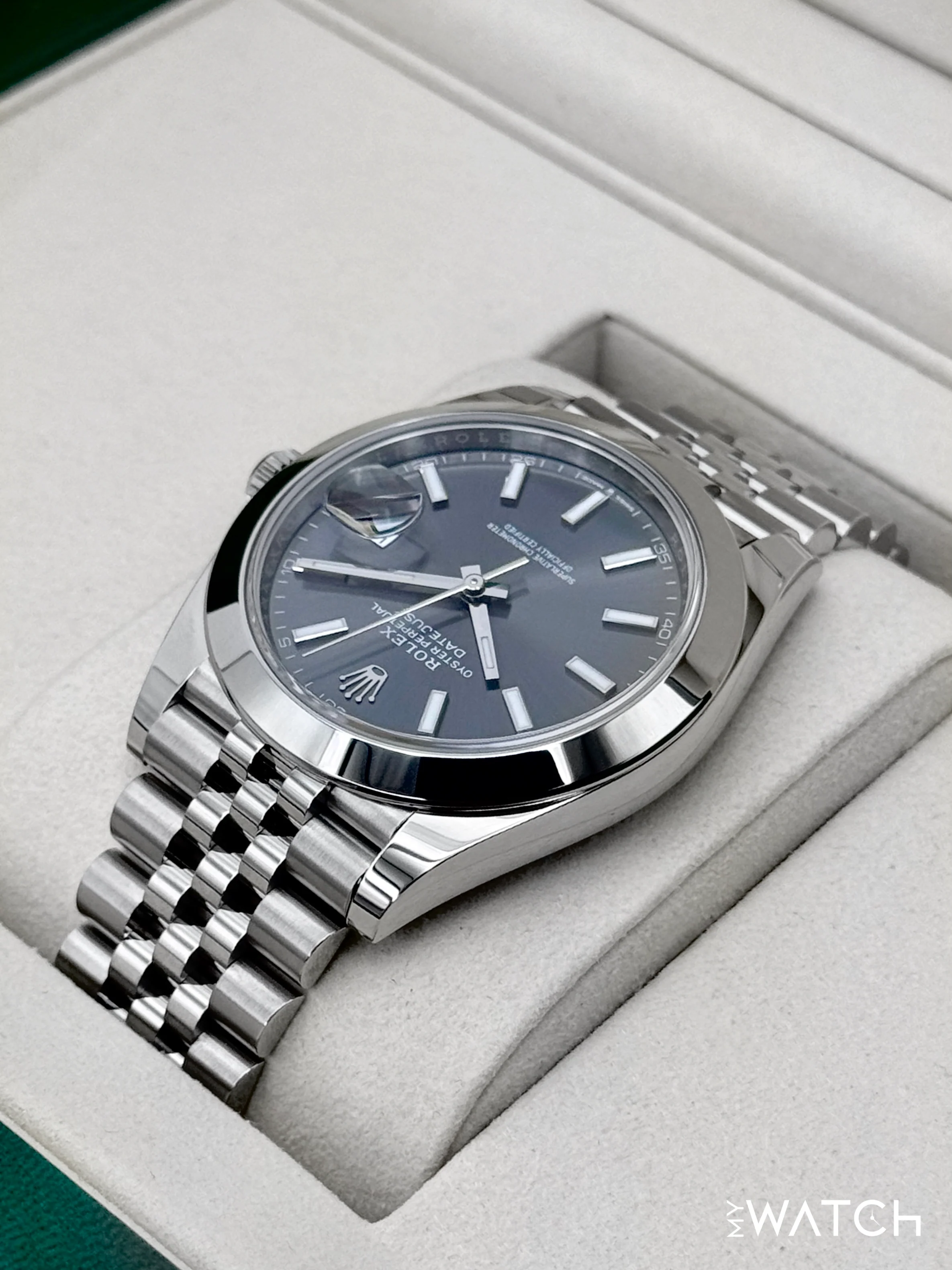 NEW 2025 Rolex Datejust 41mm 126300 Stainless Steel Jubilee Rhodium Dial - Image 7