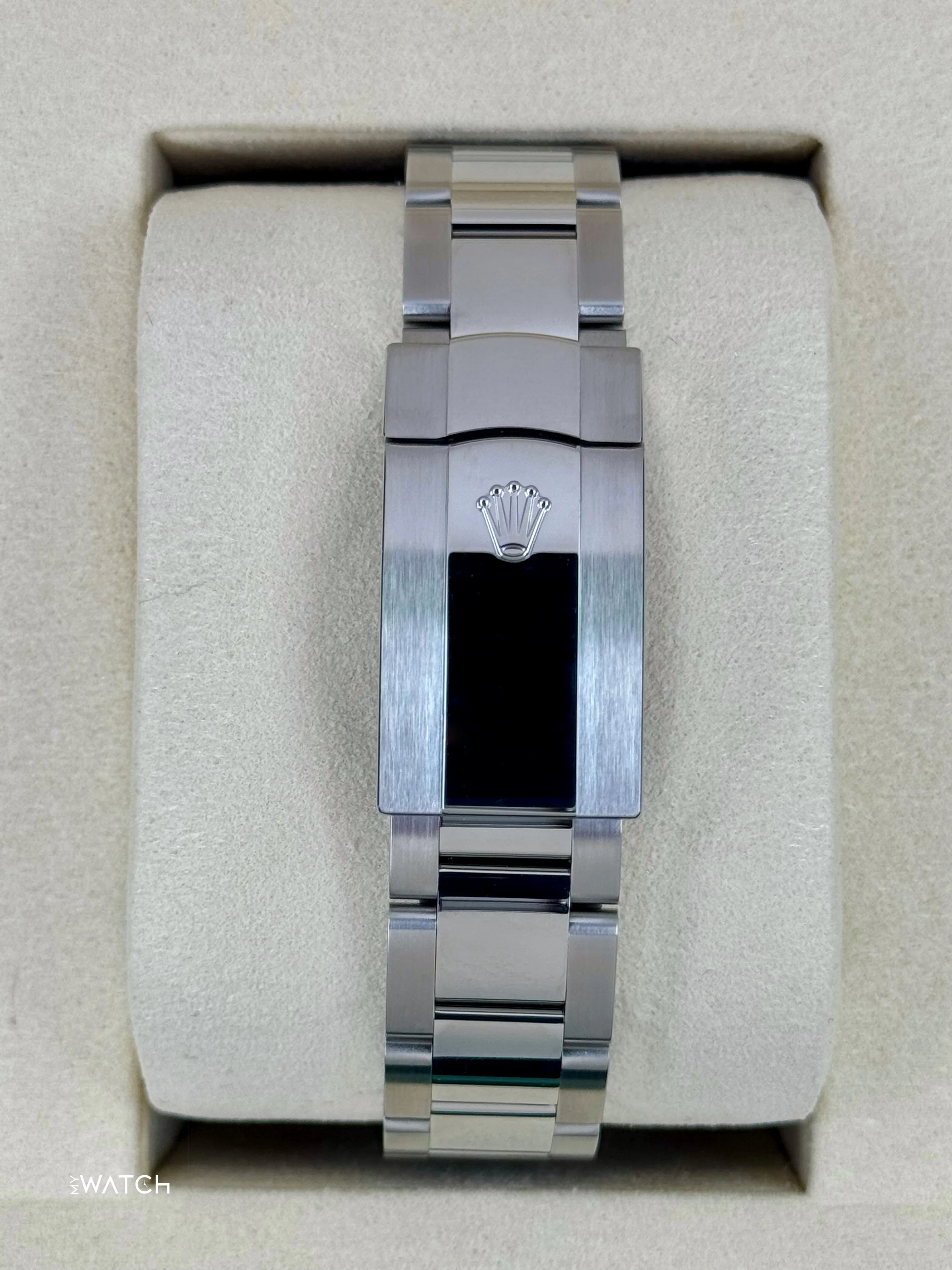NEW 2025 Rolex Datejust 41mm 126300 Stainless Steel Oyster Blue Dial - Image 2