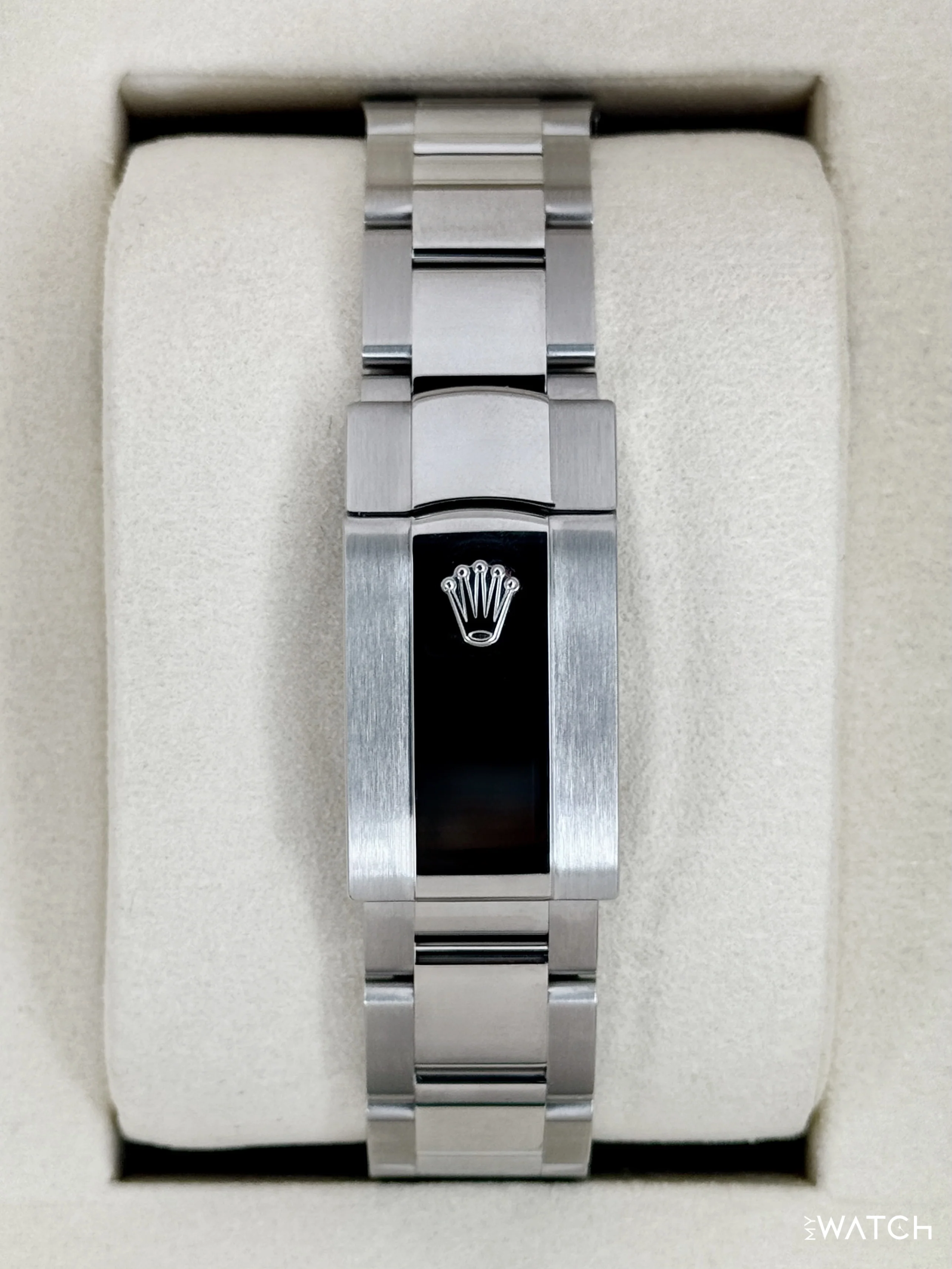 NEW 2025 Rolex Datejust 41mm 126300 Stainless Steel Oyster White Dial - Image 2