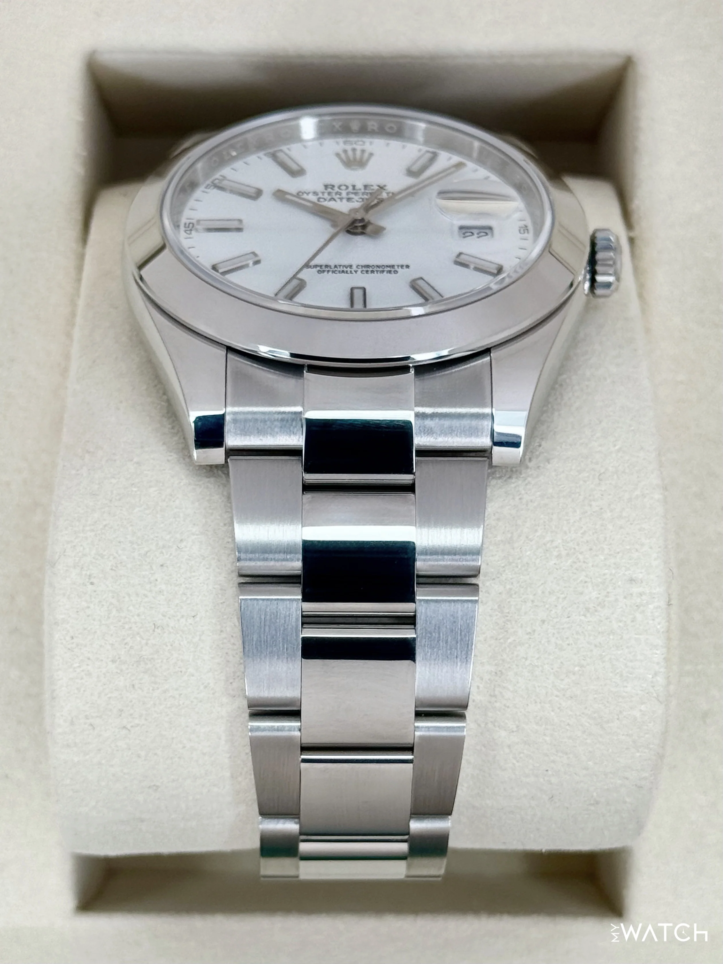 NEW 2025 Rolex Datejust 41mm 126300 Stainless Steel Oyster White Dial - Image 3