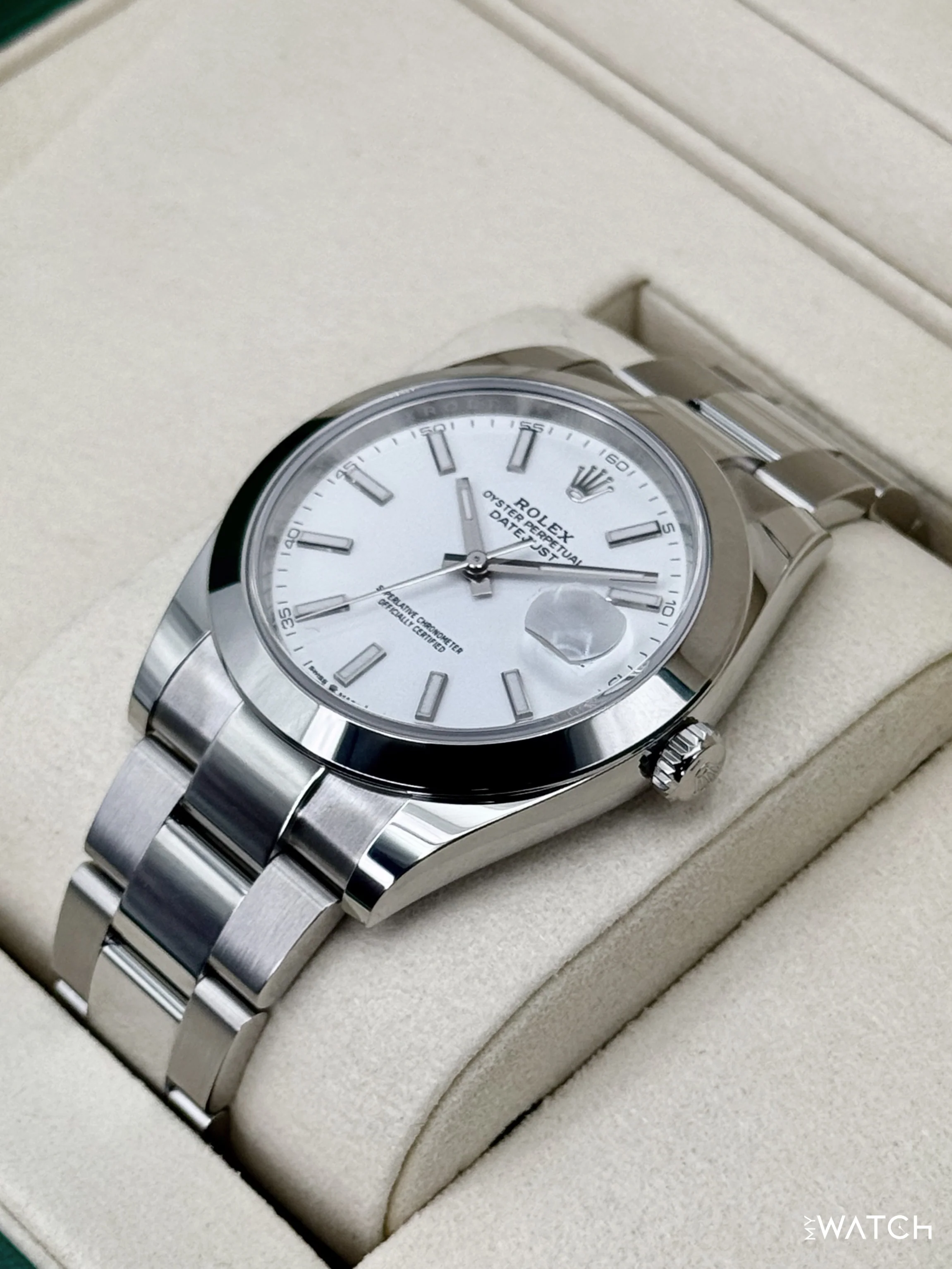 NEW 2025 Rolex Datejust 41mm 126300 Stainless Steel Oyster White Dial - Image 5