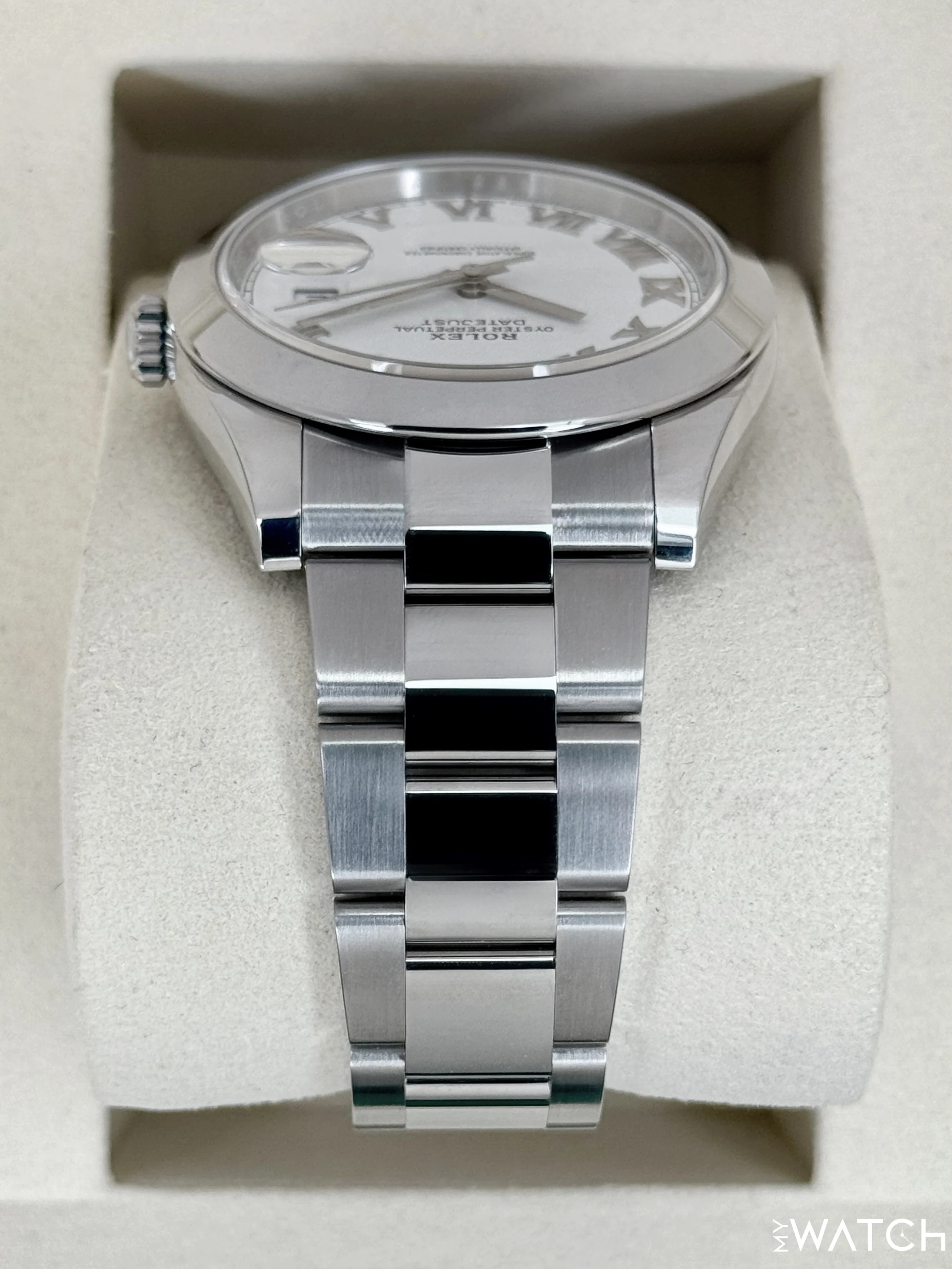 NEW 2025 Rolex Datejust 41mm 126300 Stainless Steel Oyster White Dial - Image 4