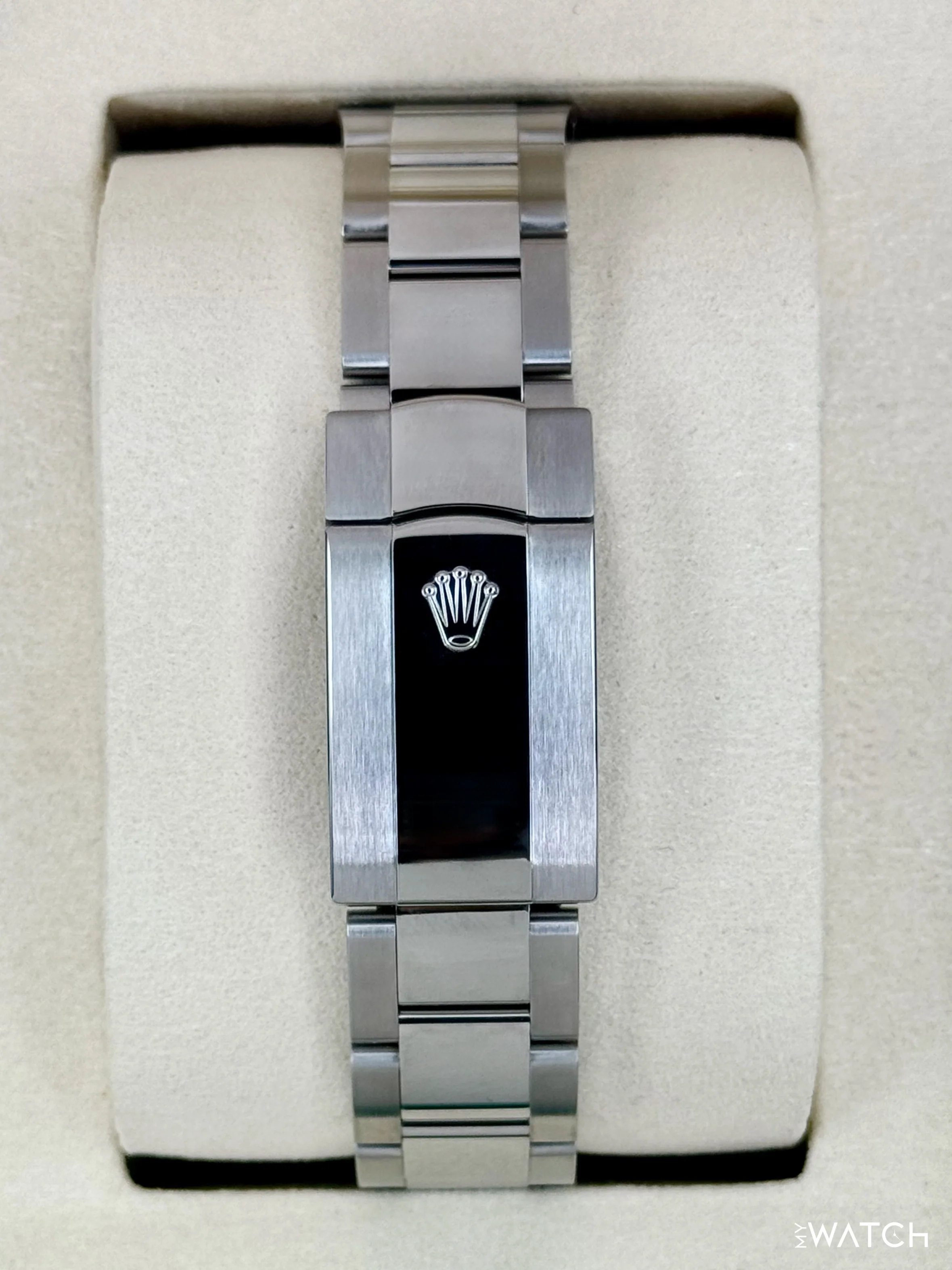 NEW 2026 Rolex Datejust 41mm 126300 Wimbledon Dial Oyster - Image 2