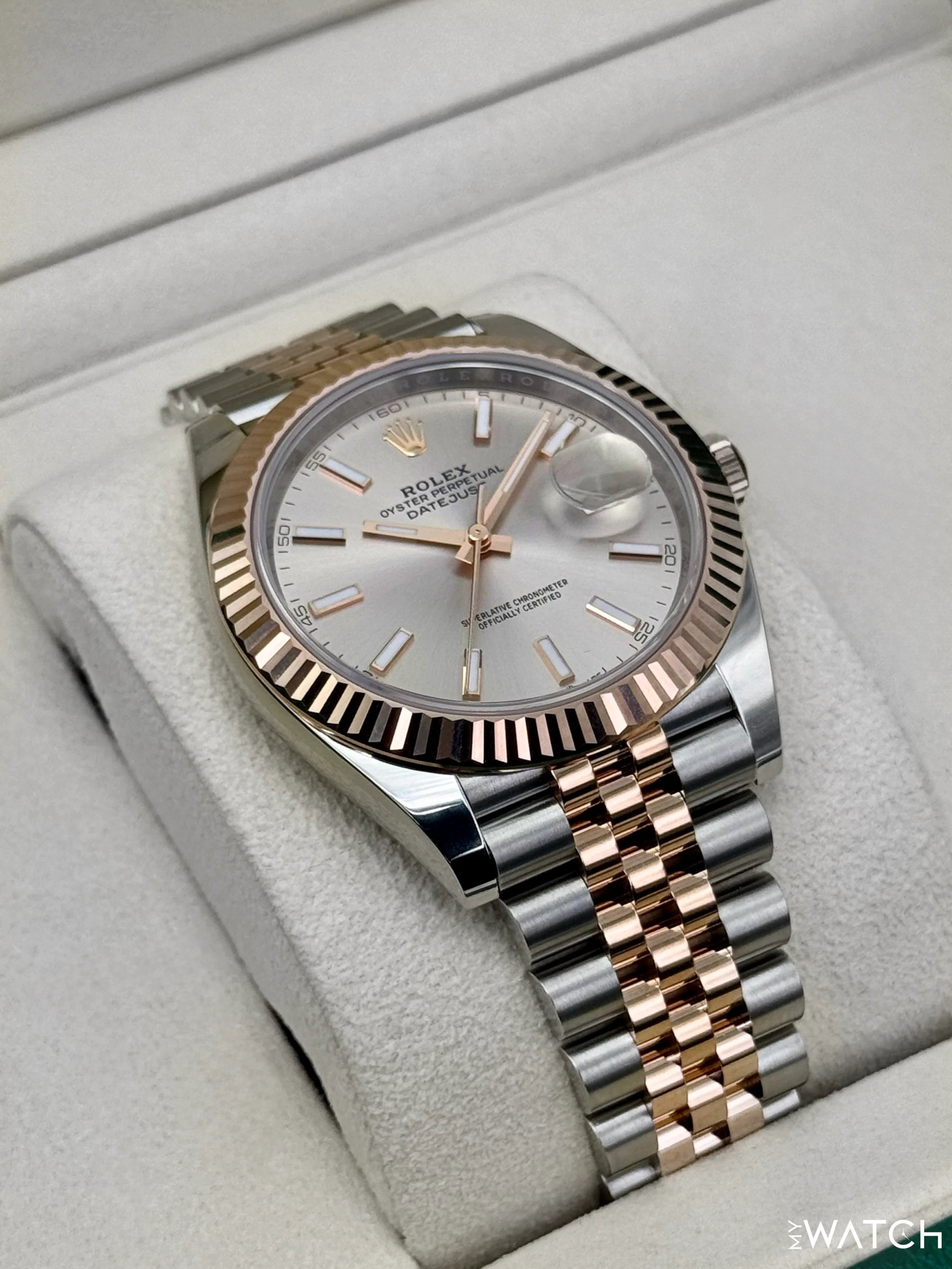 NEW 2025 Rolex Datejust 41mm 126331 Two-Tone Jubilee Sundust Dial - Image 6