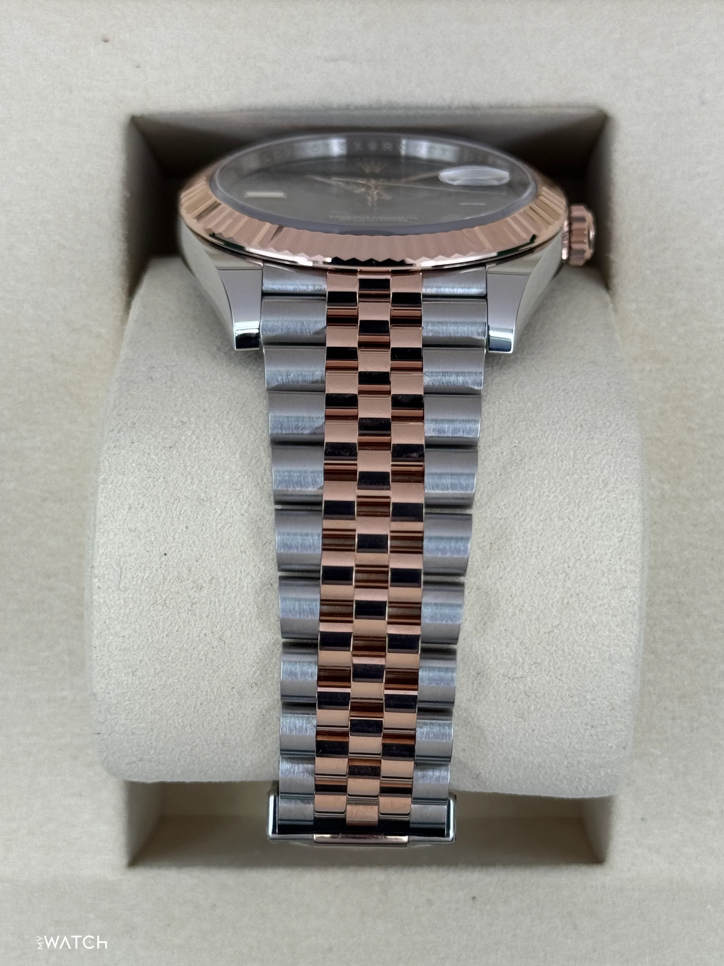 NEW 2025 Rolex Datejust 41mm 126331 Two-Tone Jubilee Wimbledon Dial - Image 3