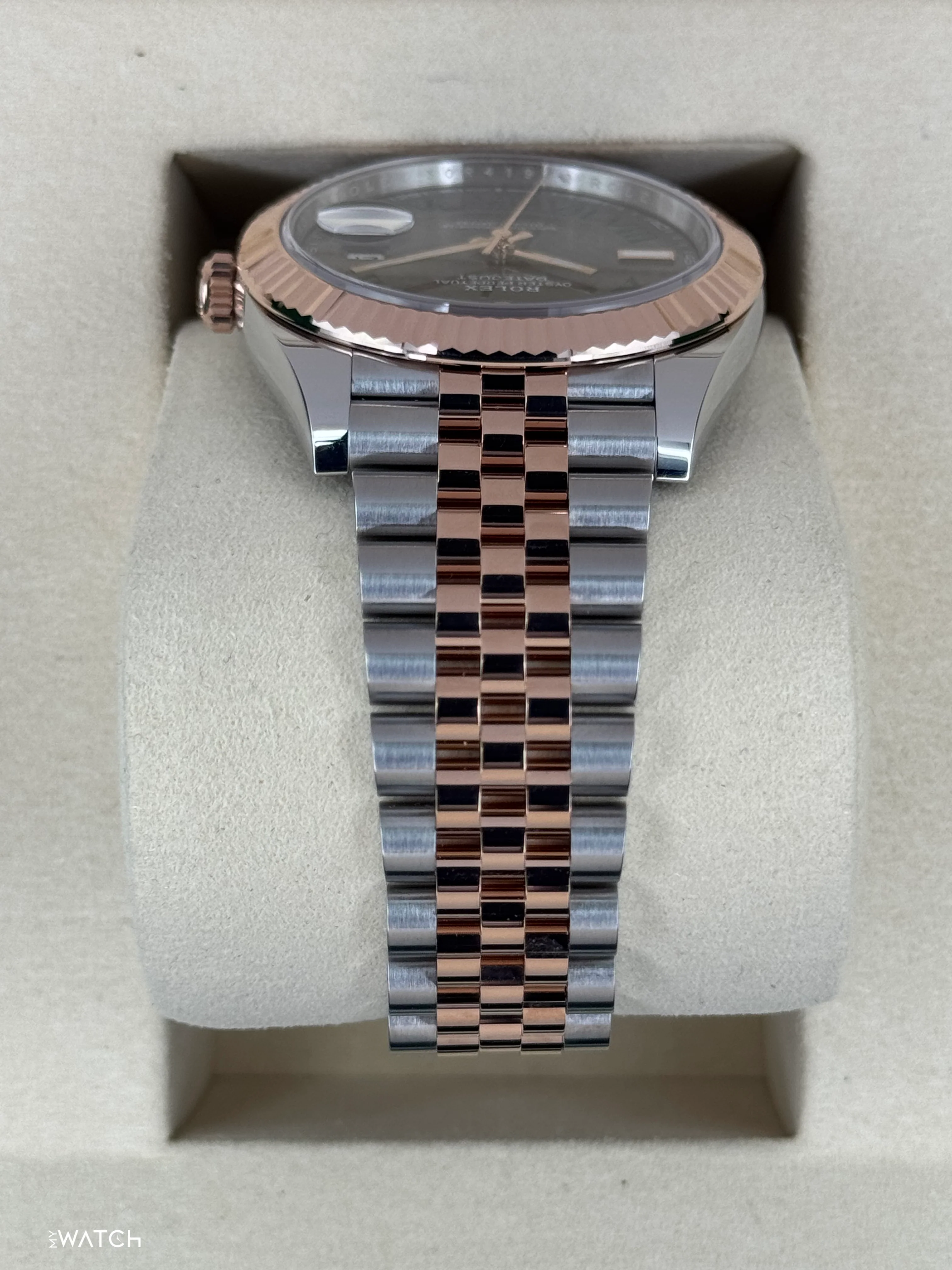 NEW 2025 Rolex Datejust 41mm 126331 Two-Tone Jubilee Wimbledon Dial - Image 4