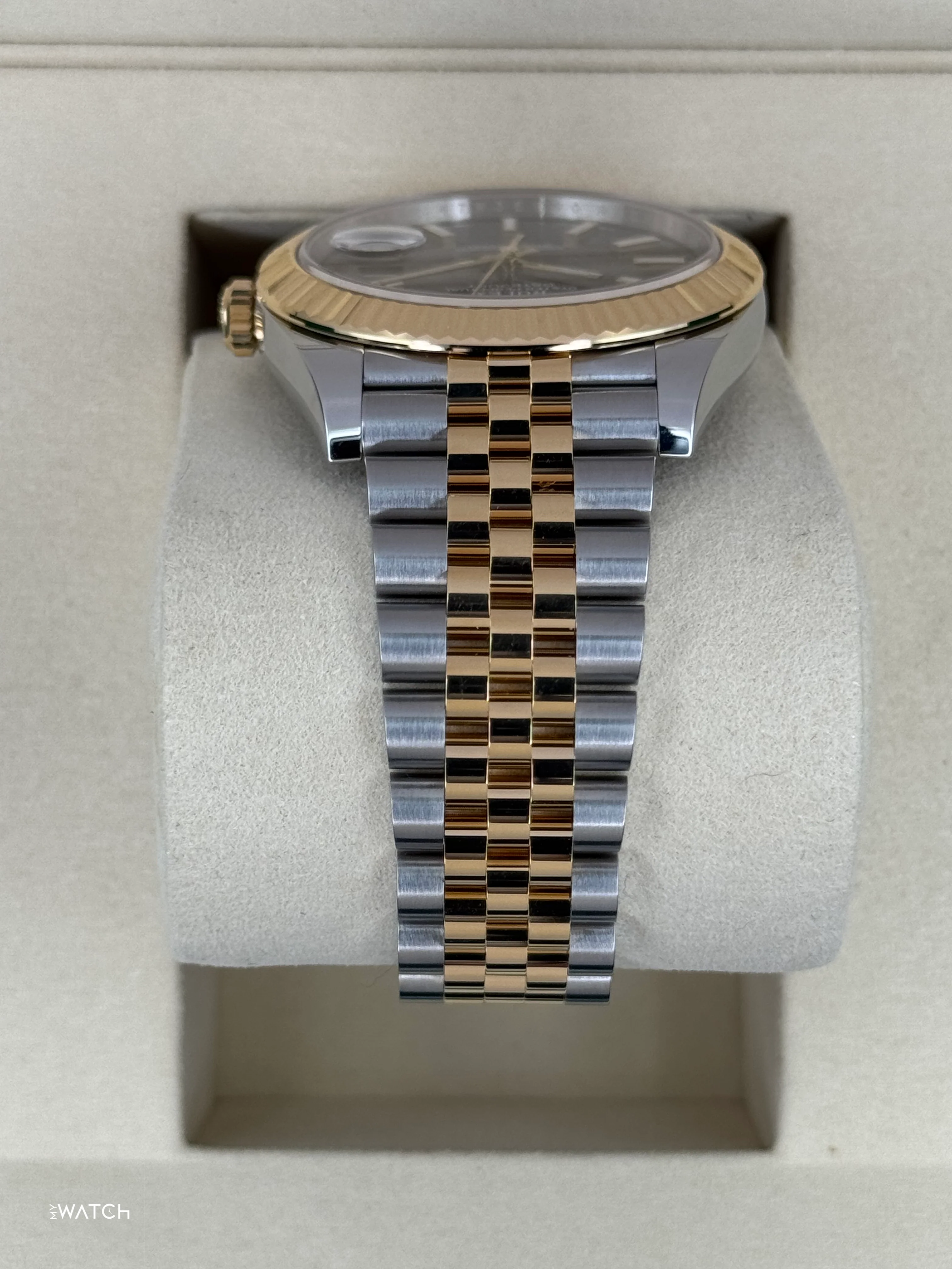 NEW 2025 Rolex Datejust 41mm 126333 Two-Tone Jubilee Black Dial (STICKERED) - Image 4