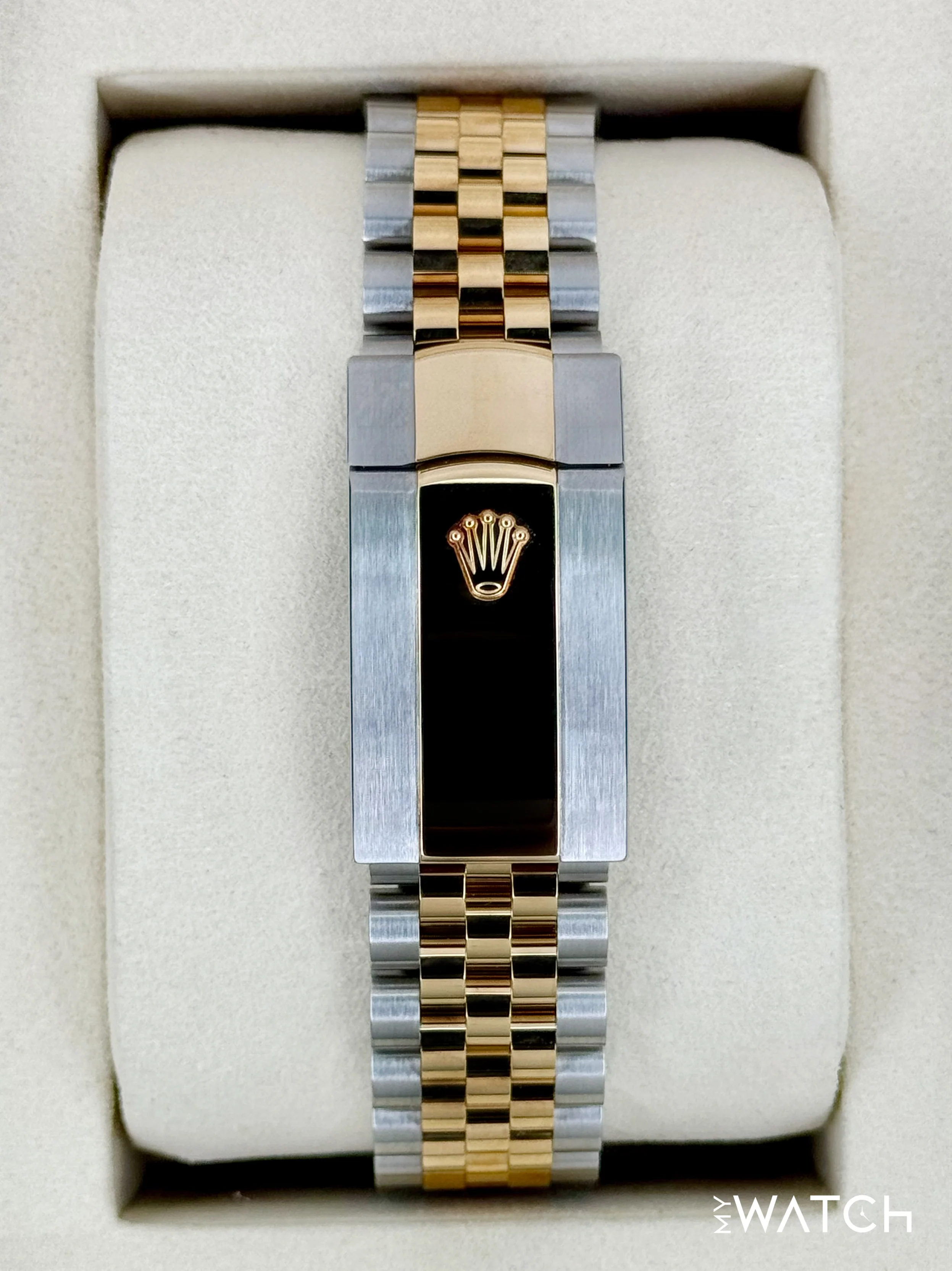 NEW 2025 Rolex Datejust 41mm 126333 Two-Tone Jubilee Silver Dial - Image 2
