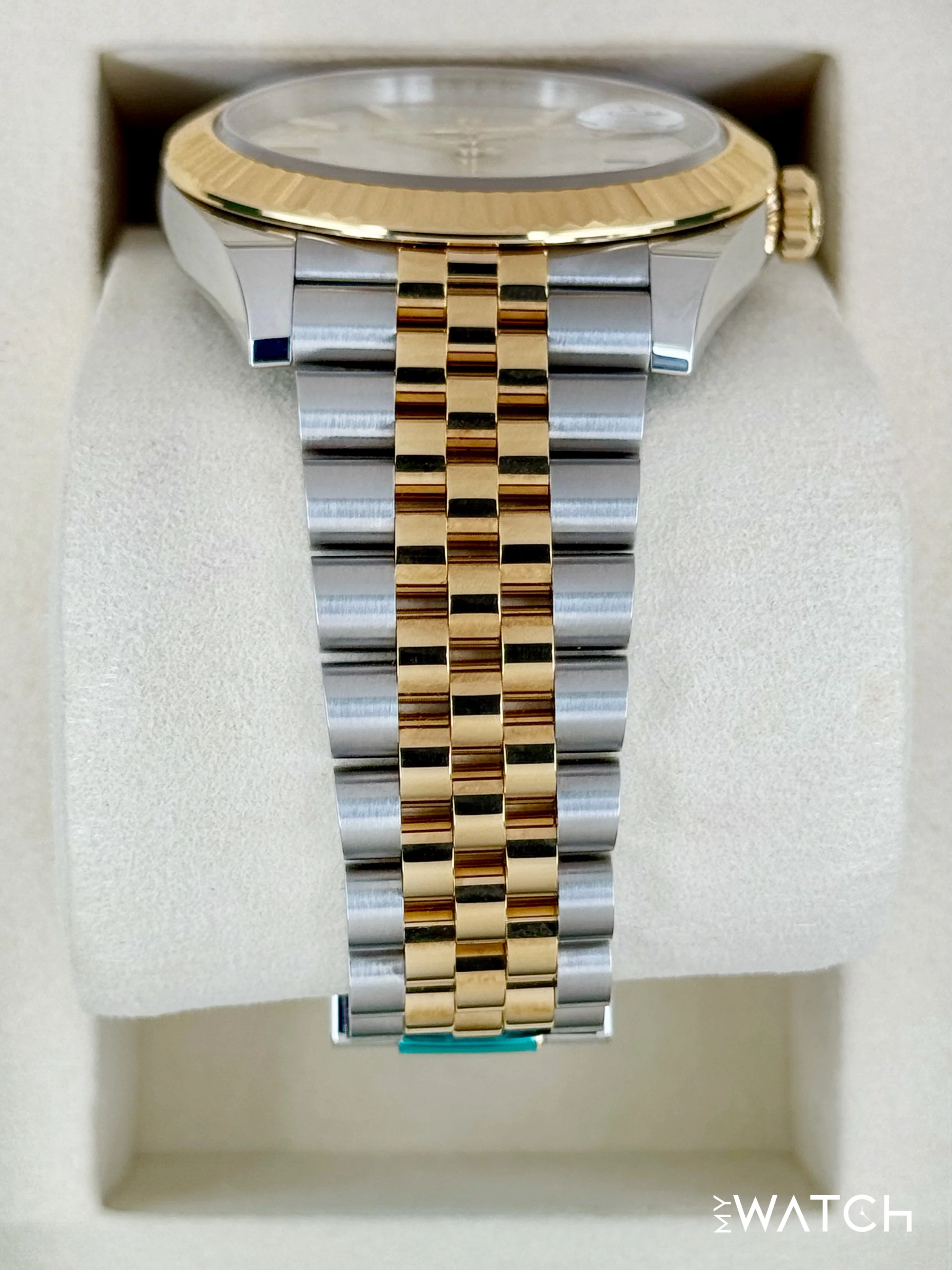 NEW 2025 Rolex Datejust 41mm 126333 Two-Tone Jubilee Silver Dial - Image 3