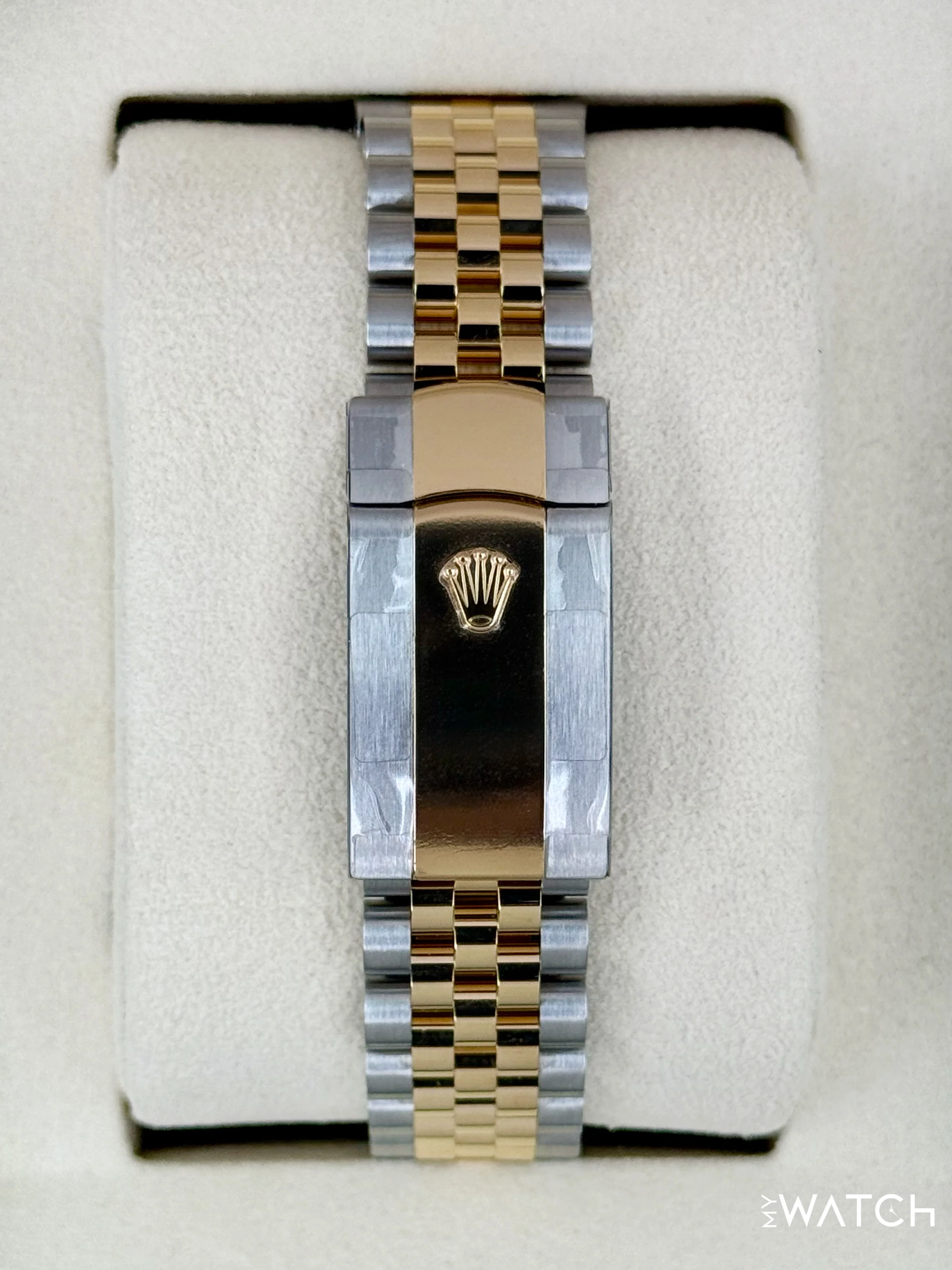 NEW 2025 Rolex Datejust 41mm 126333 Two-Tone Jubilee Silver Dial (STICKERED) - Image 2