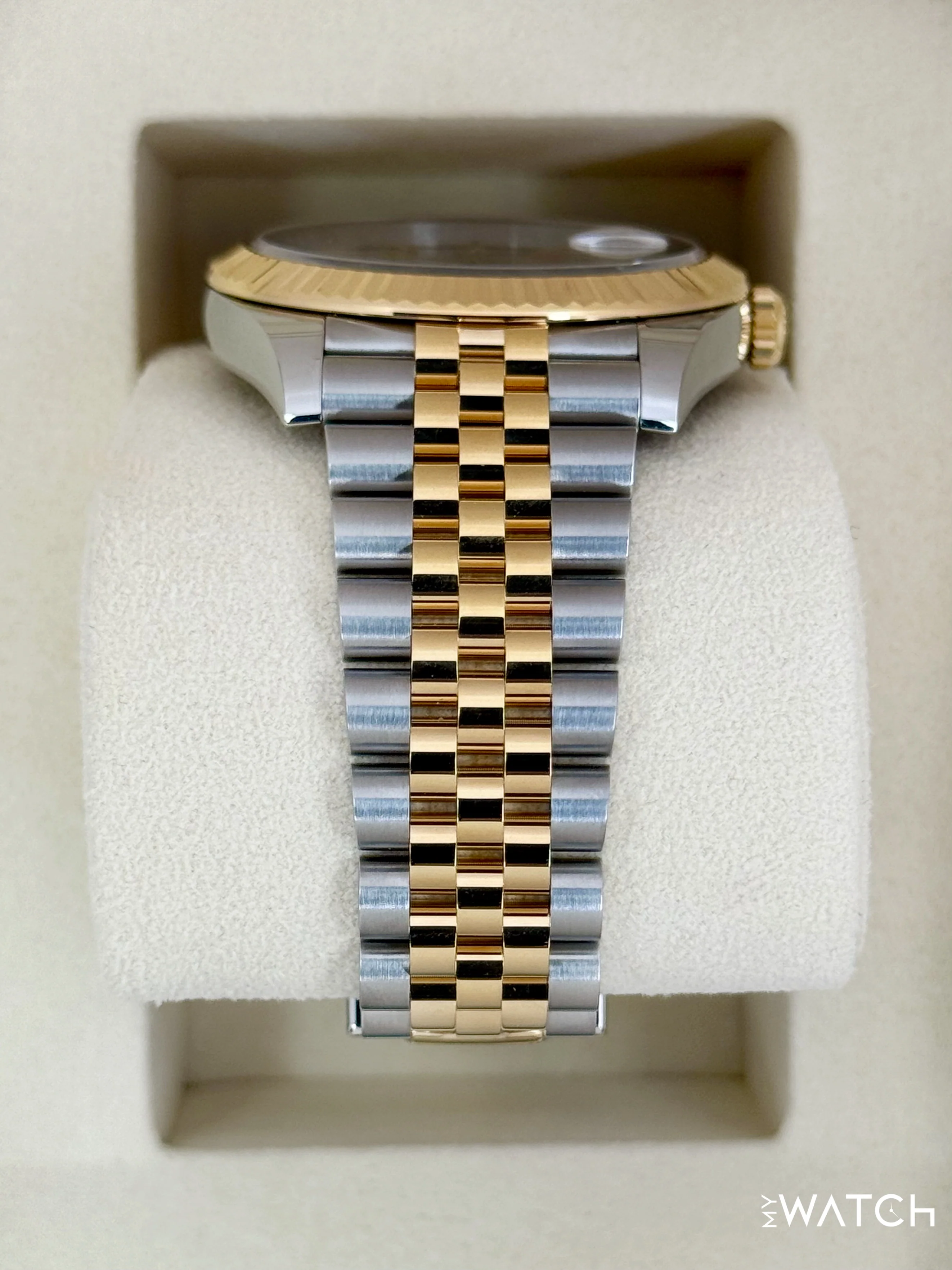 NEW 2025 Rolex Datejust 41mm 126333 Two-Tone Jubilee Silver Dial (STICKERED) - Image 3