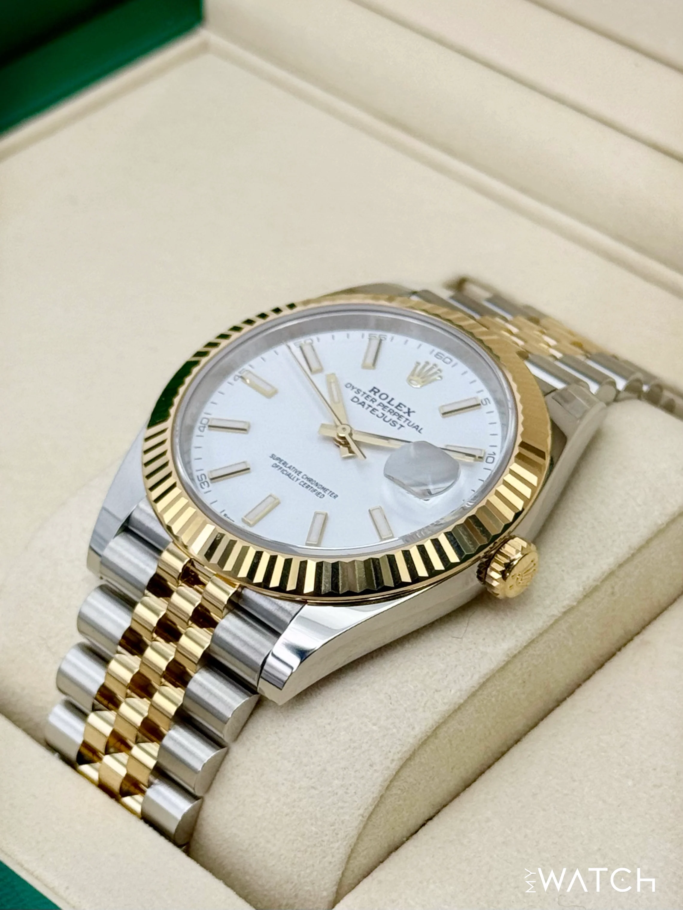 NEW 2025 Rolex Datejust 41mm 126333 Two-Tone Jubilee White Dial - Image 5
