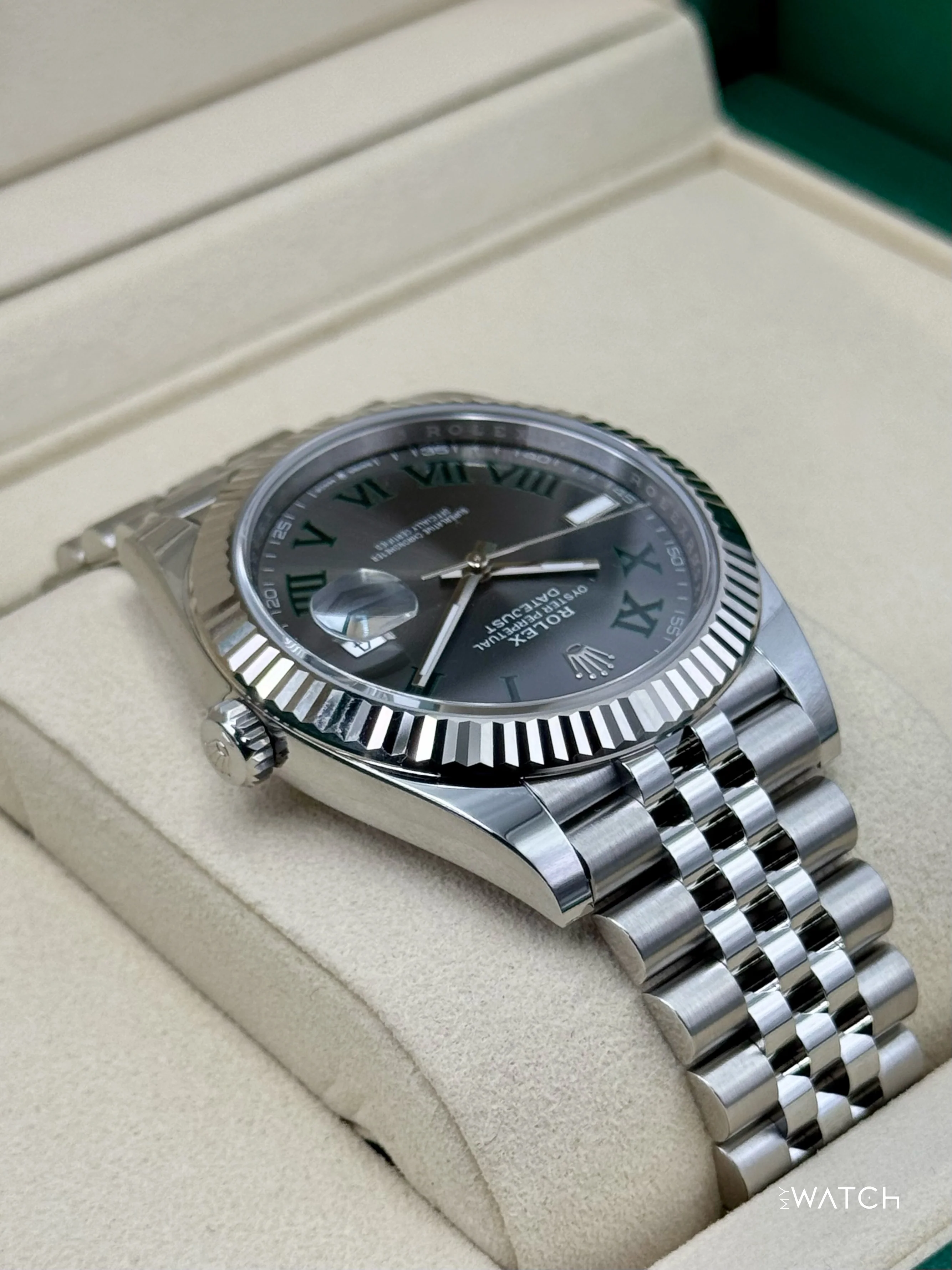 NEW 2025 Rolex Datejust 41mm 126334 Jubilee Wimbledon Dial (STICKERED) - Image 8