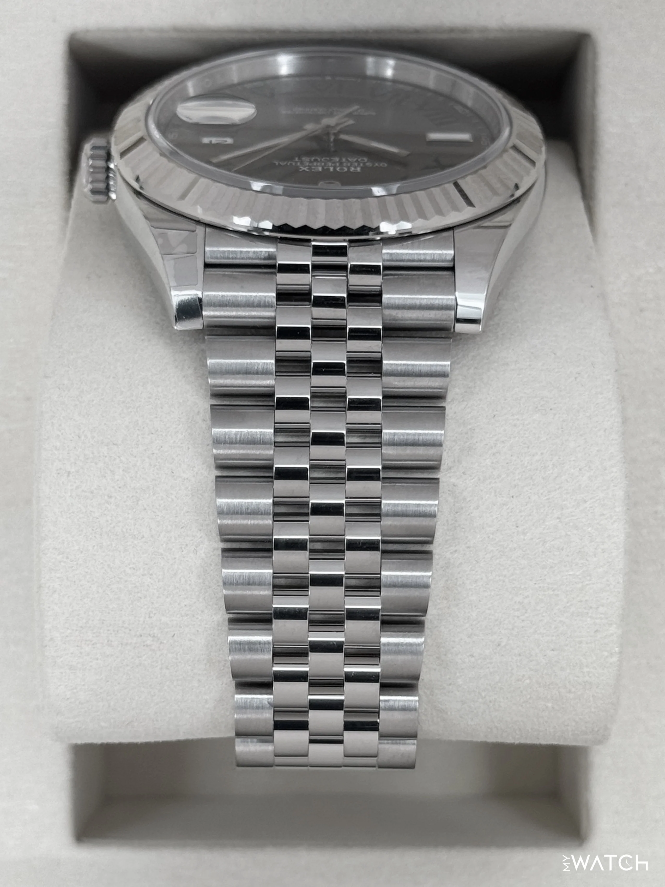 NEW 2025 Rolex Datejust 41mm 126334 Jubilee Wimbledon Dial (STICKERED) - Image 4