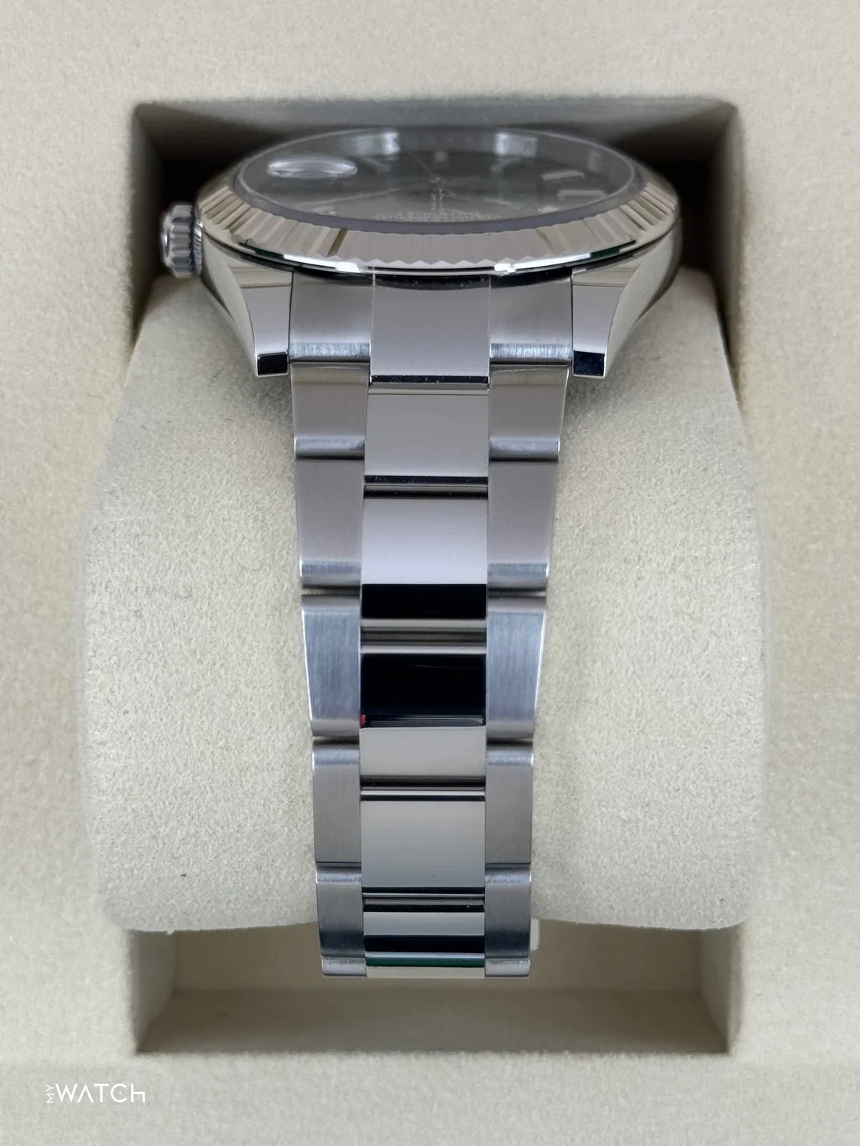 NEW 2025 Rolex Datejust 41mm 126334 Oyster Mint Green Dial - Image 4