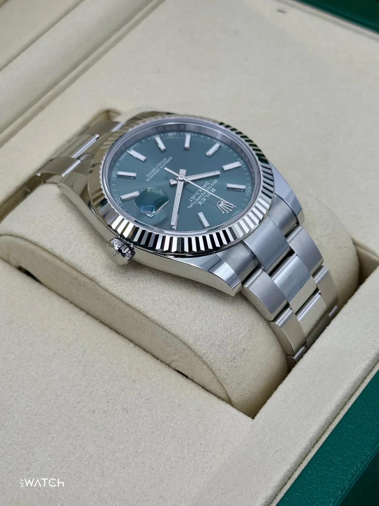 NEW 2025 Rolex Datejust 41mm 126334 Oyster Mint Green Dial - Image 8