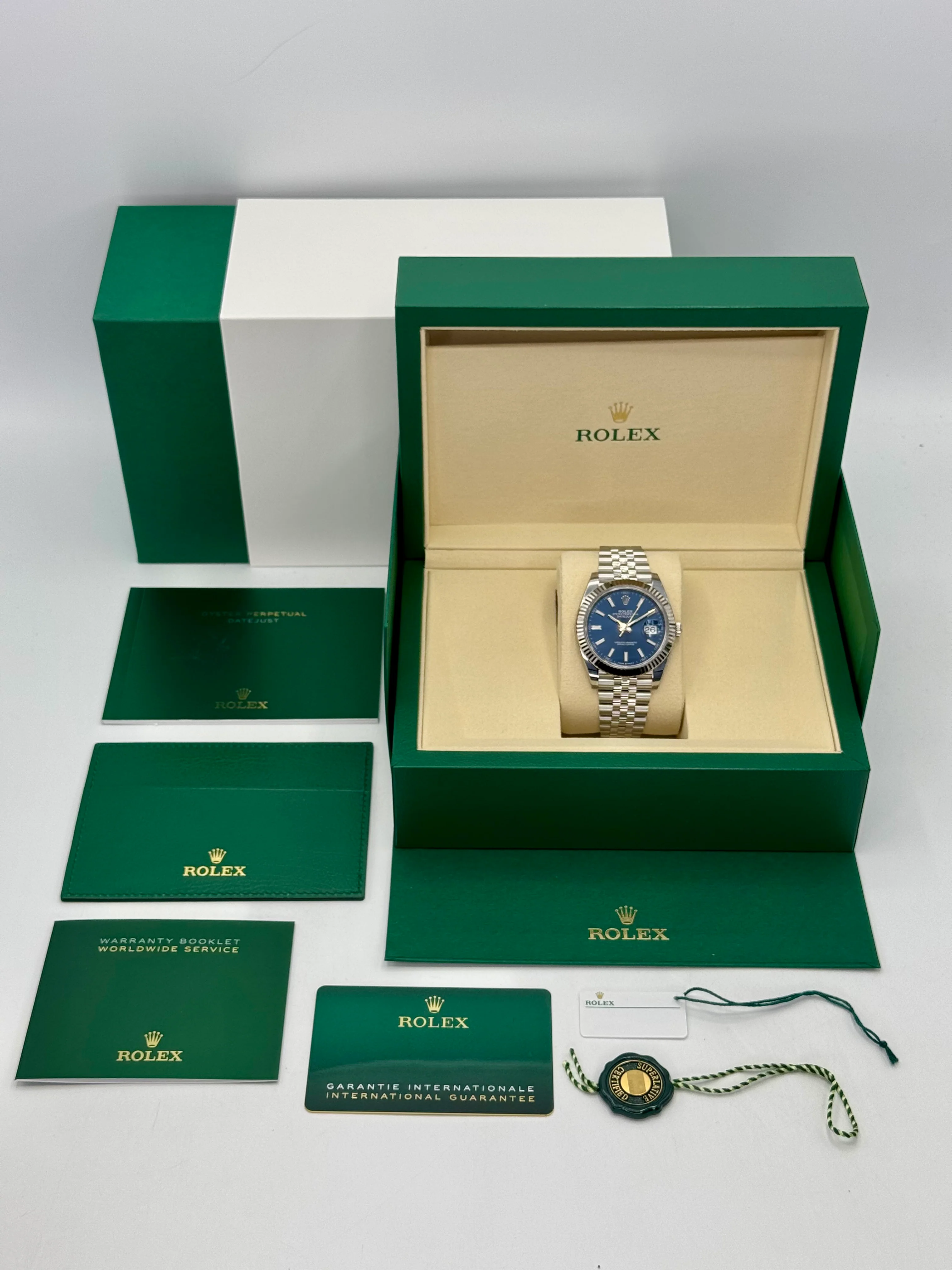 NEW 2025 Rolex Datejust 41mm 126334 Stainless Steel Jubilee Blue Dial - Image 10