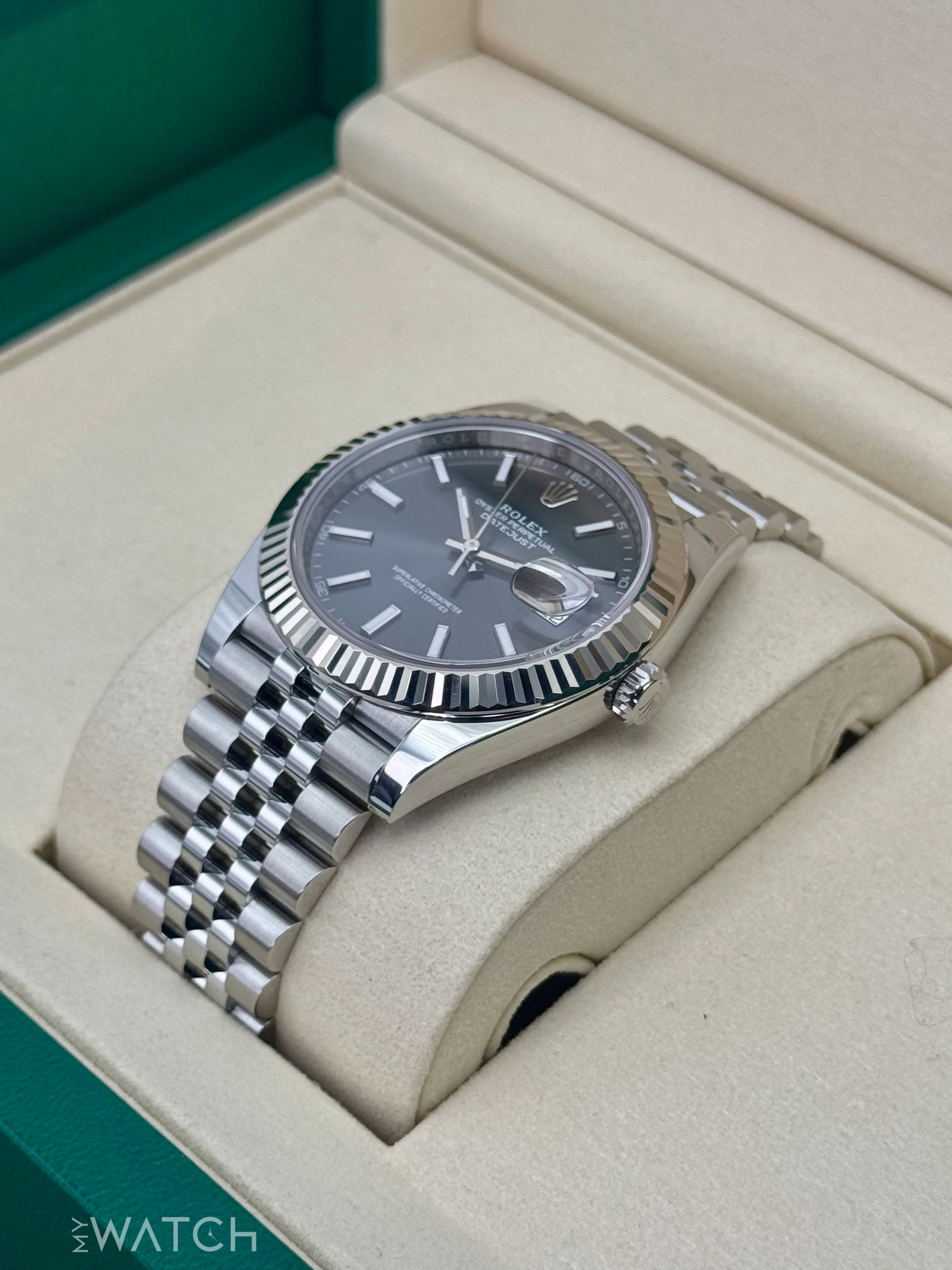 2025 Rolex Datejust 41mm 126334 Stainless Steel Jubilee Rhodium Dial - Image 5