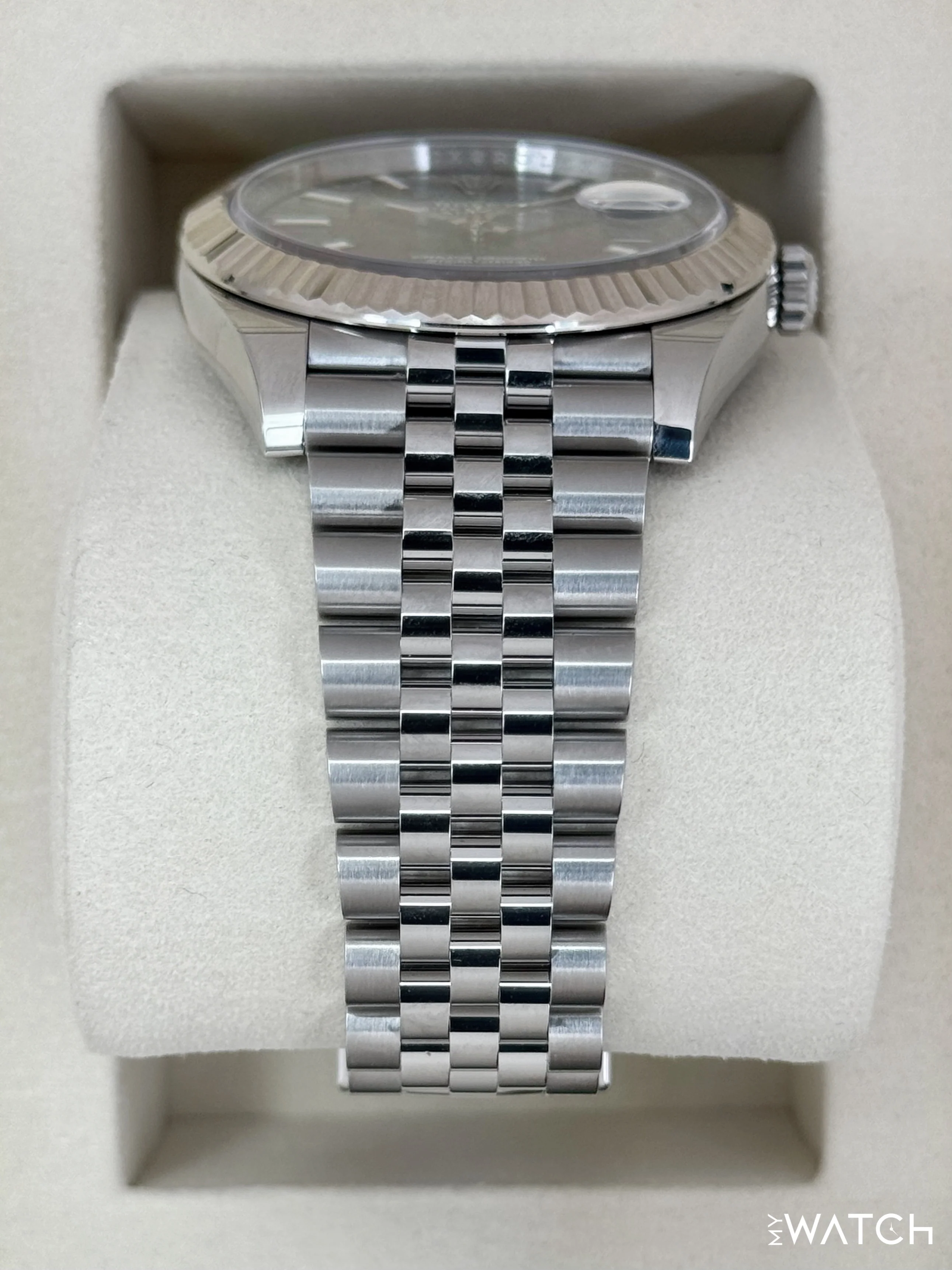 NEW 2025 Rolex Datejust 41mm 126334 Stainless Steel Jubilee Rhodium Dial - Image 3