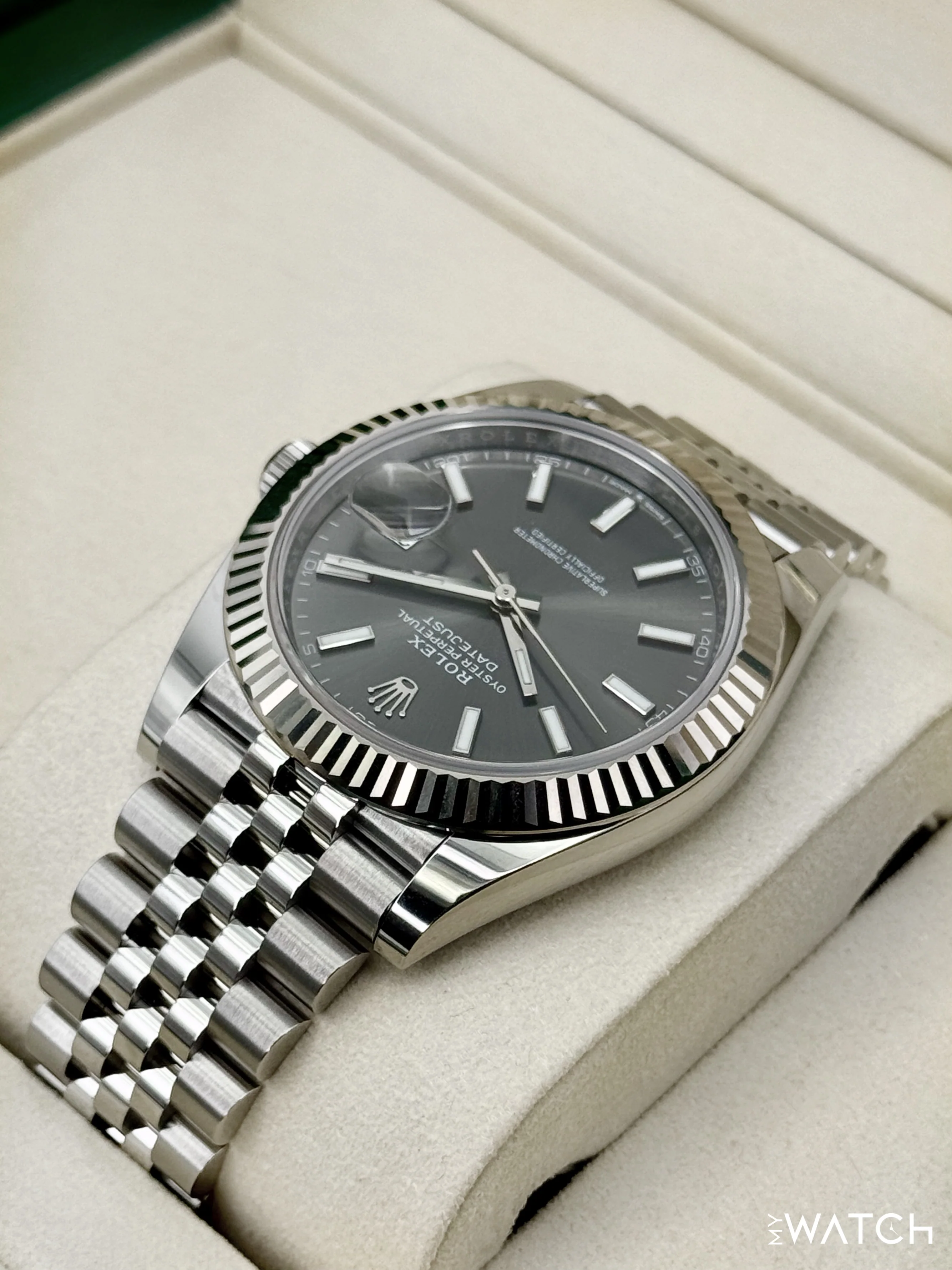 NEW 2025 Rolex Datejust 41mm 126334 Stainless Steel Jubilee Rhodium Dial - Image 7