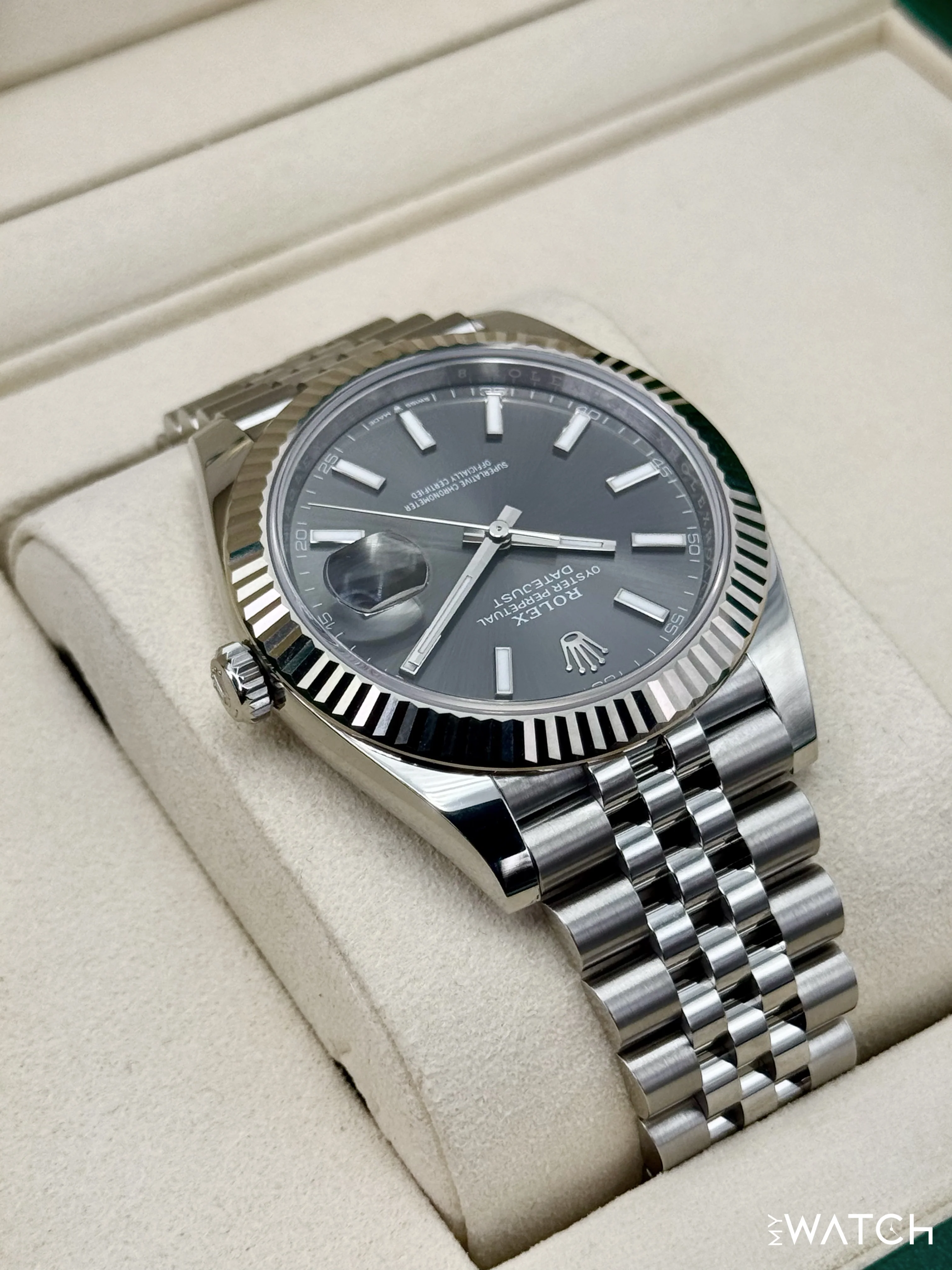 NEW 2025 Rolex Datejust 41mm 126334 Stainless Steel Jubilee Rhodium Dial - Image 8