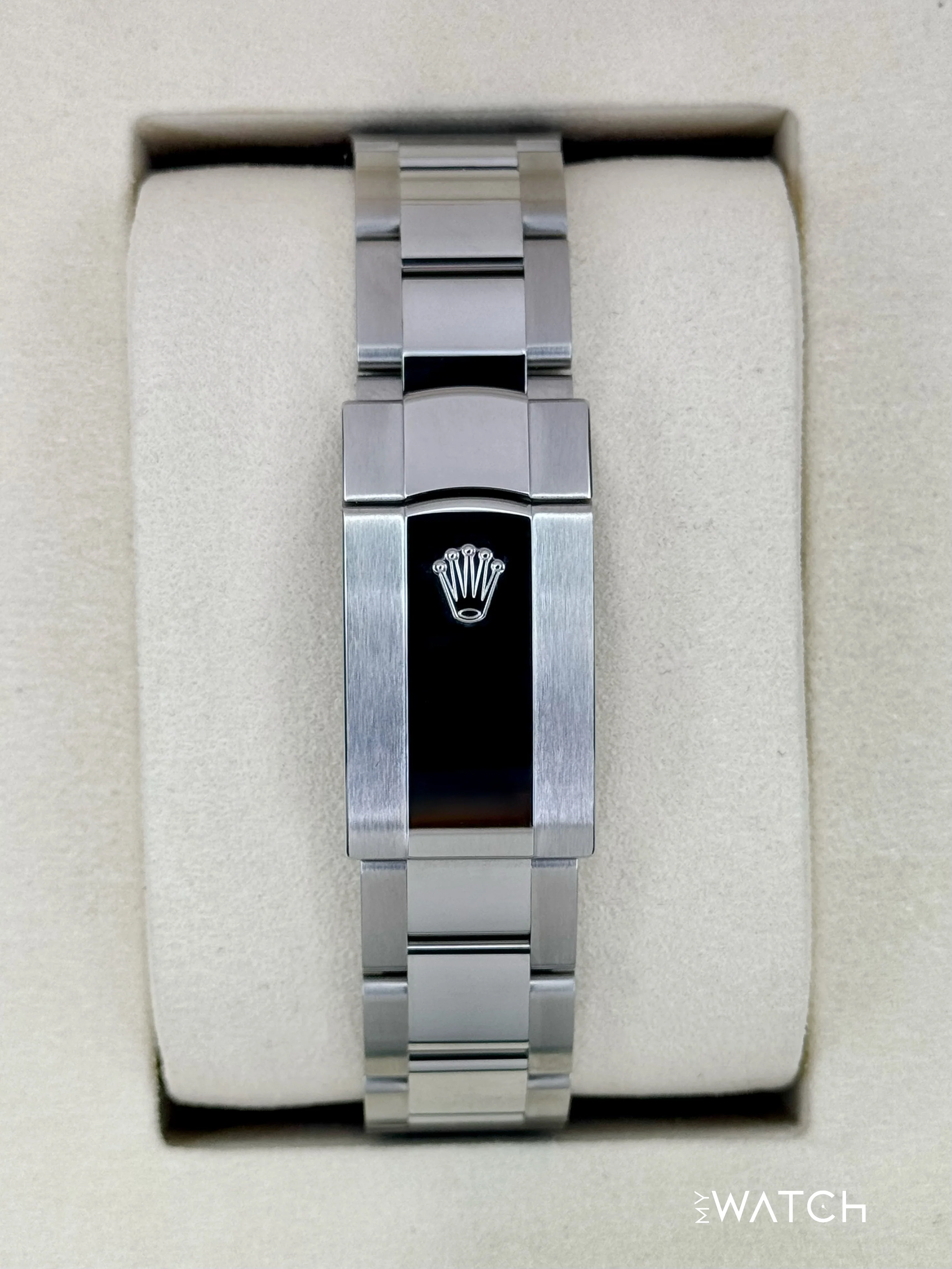 NEW 2025 Rolex Datejust 41mm 126334 Stainless Steel Oyster Blue Dial - Image 2