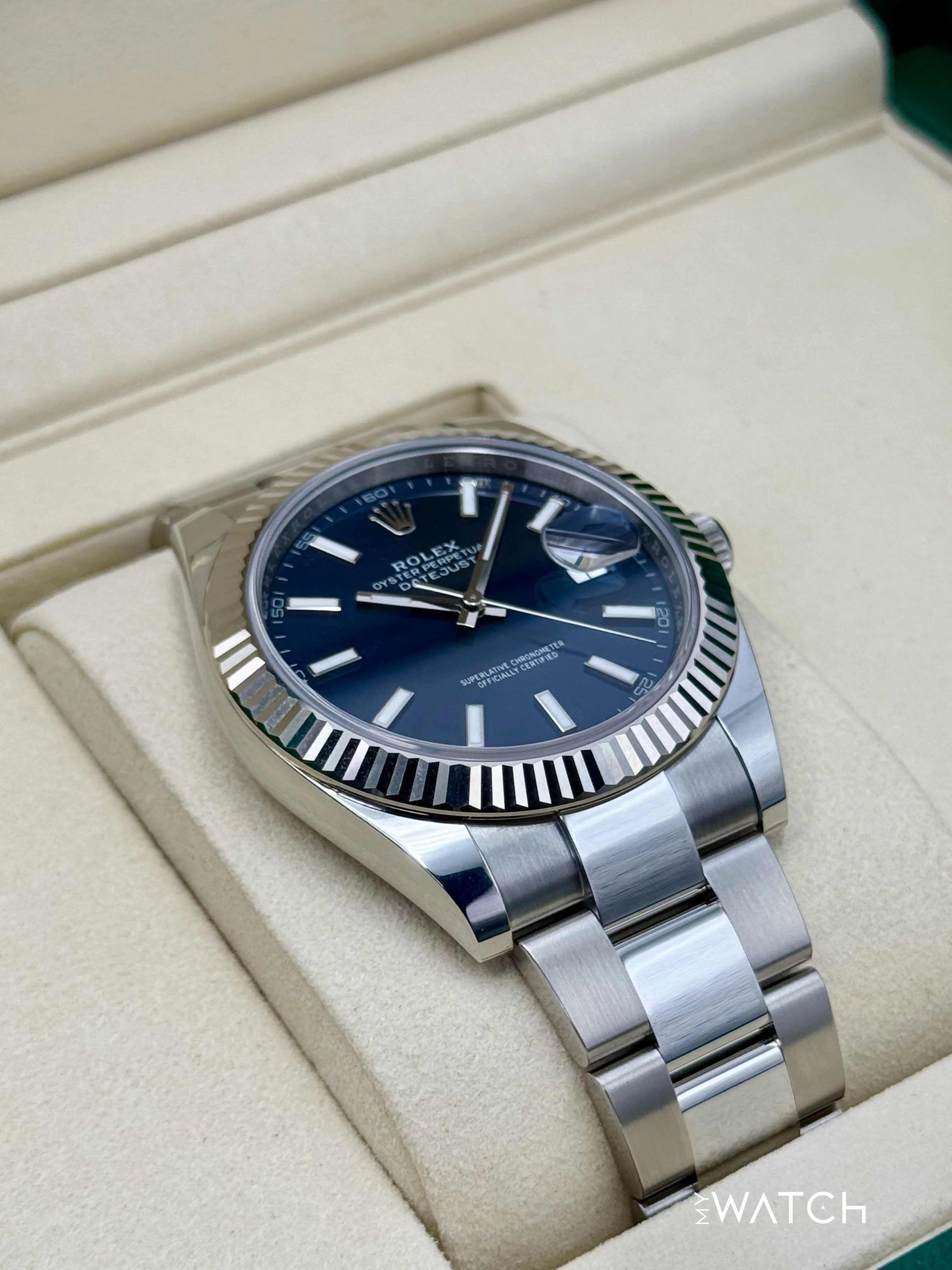 NEW 2025 Rolex Datejust 41mm 126334 Stainless Steel Oyster Blue Dial - Image 6