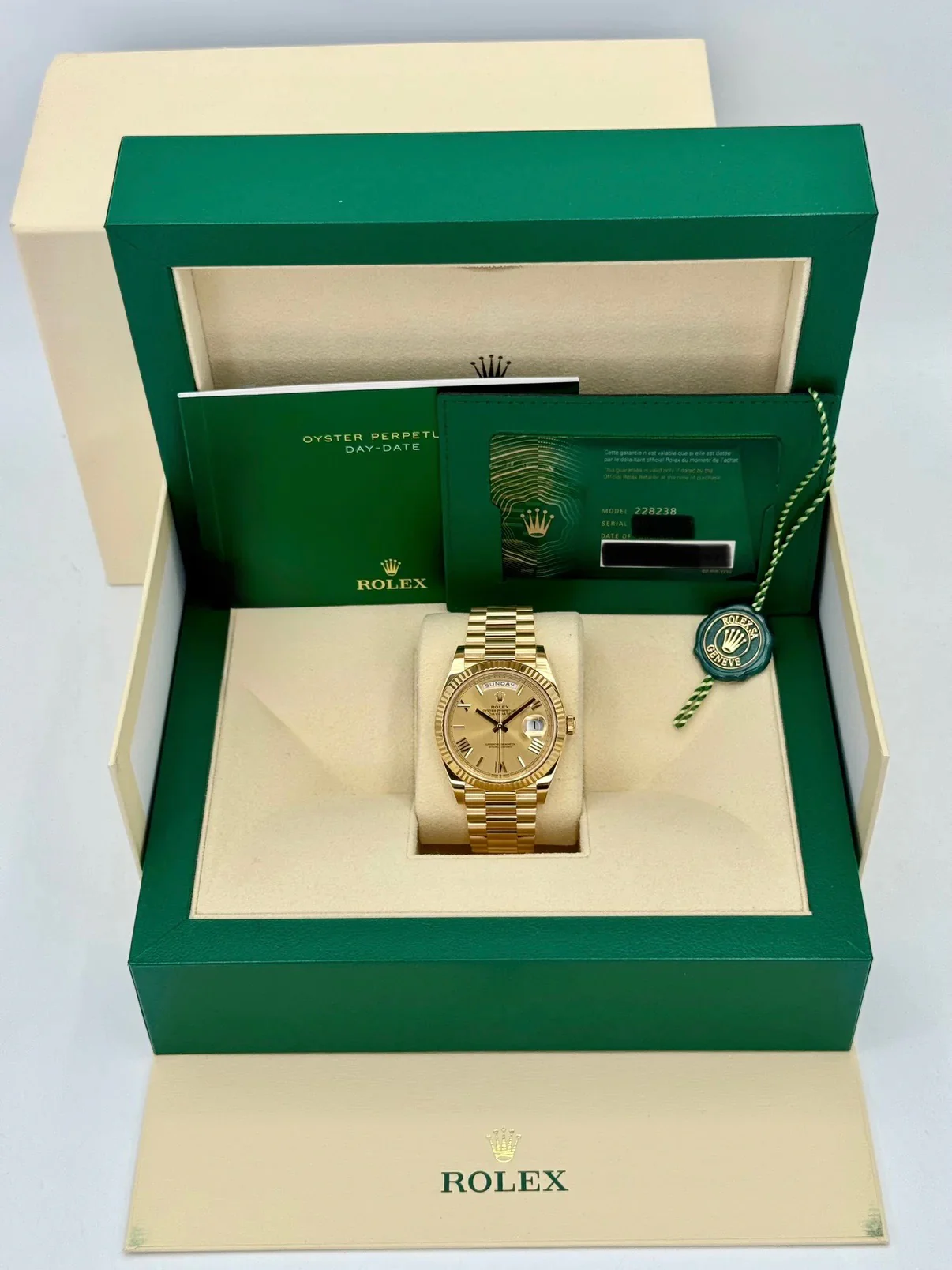 NEW 2025 Rolex Day-Date 40mm 228238 Presidential Champagne Dial - Image 10