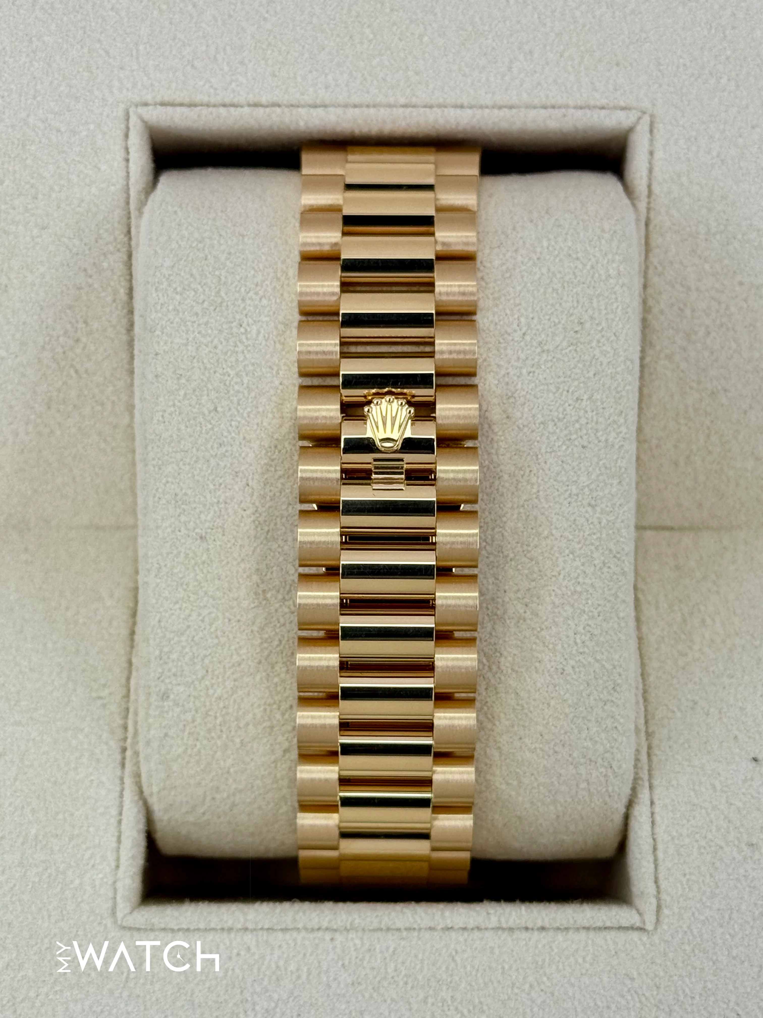 NEW 2025 Rolex Day-Date 40mm 228238 Presidential Green Dial - Image 2