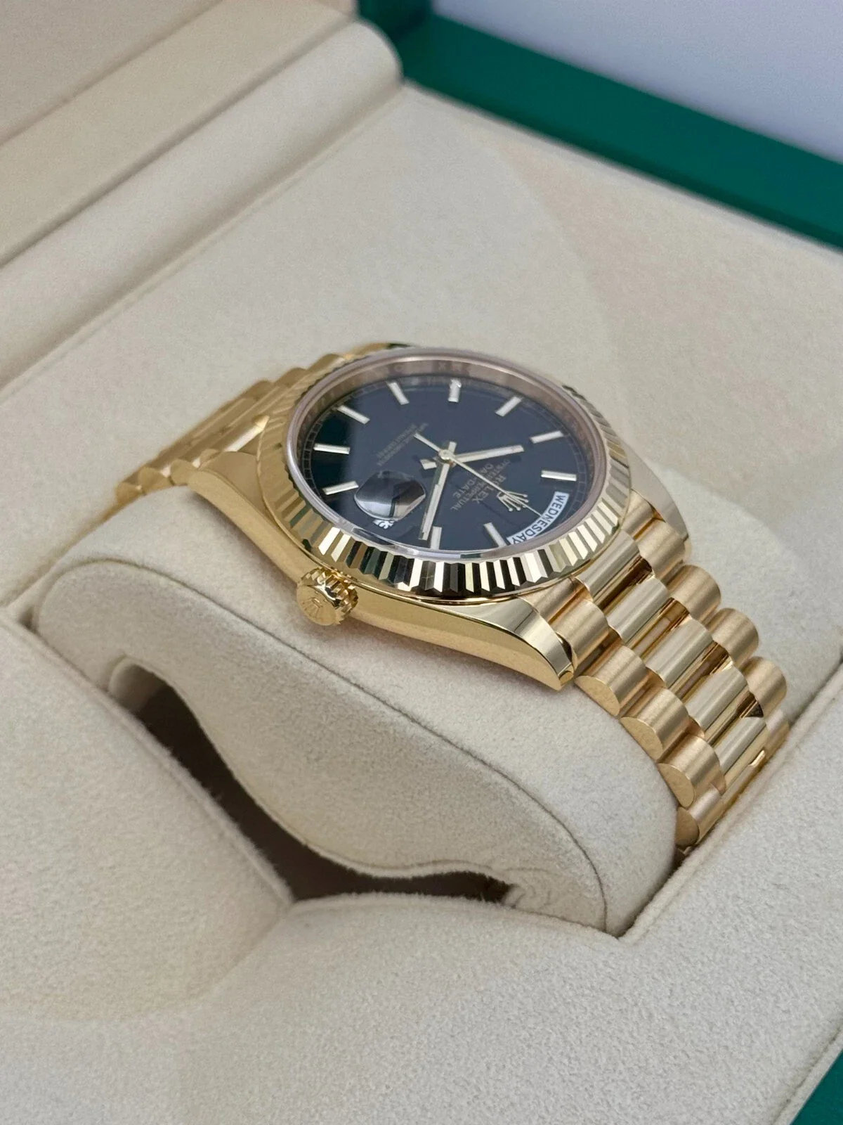 NEW 2025 Rolex Day-Date 40mm 228238 Yellow Gold Black Dial - Image 8