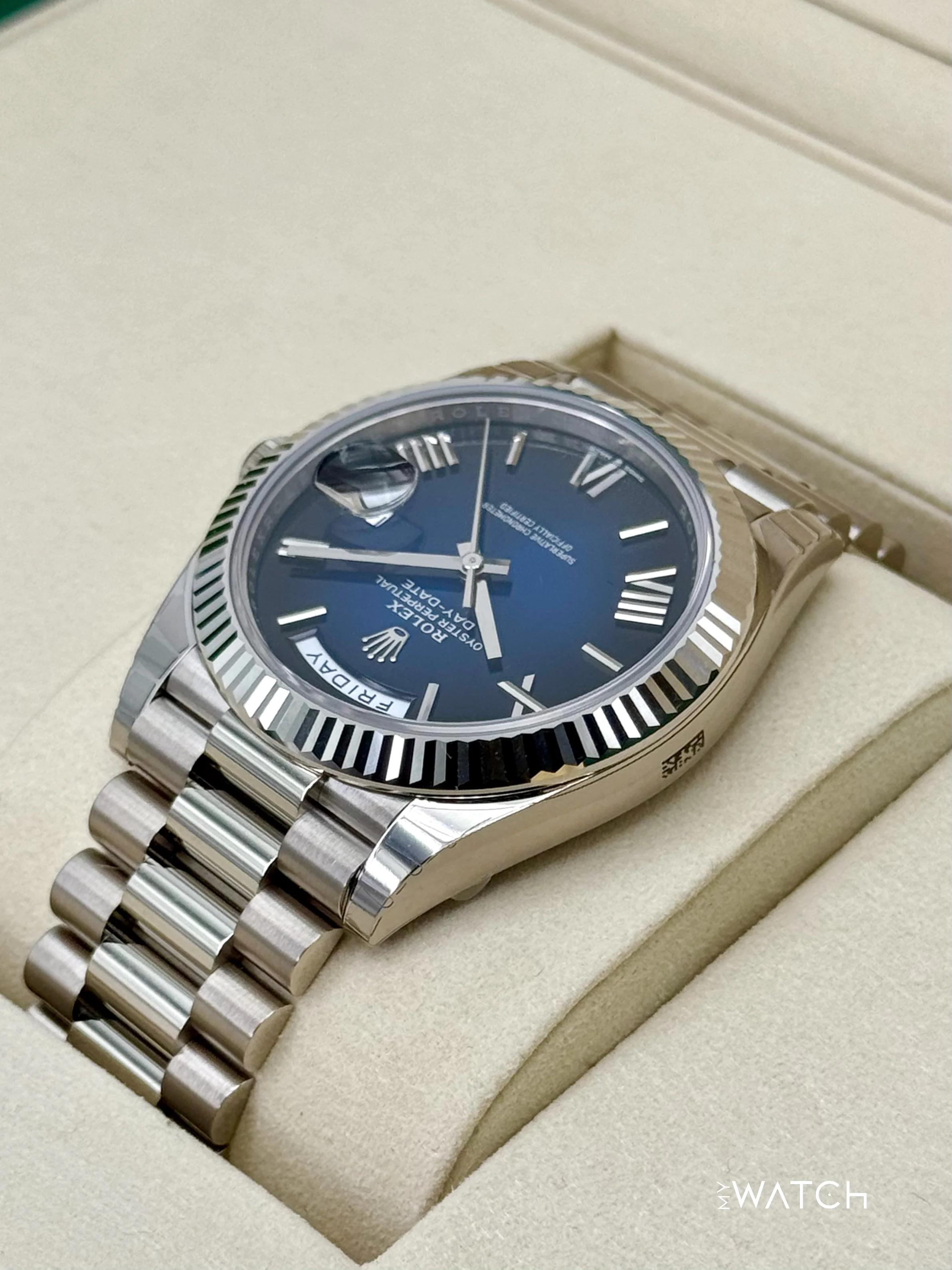 NEW 2025 Rolex Day-Date 40mm 228239 Presidential Blue Ombre Dial - Image 7