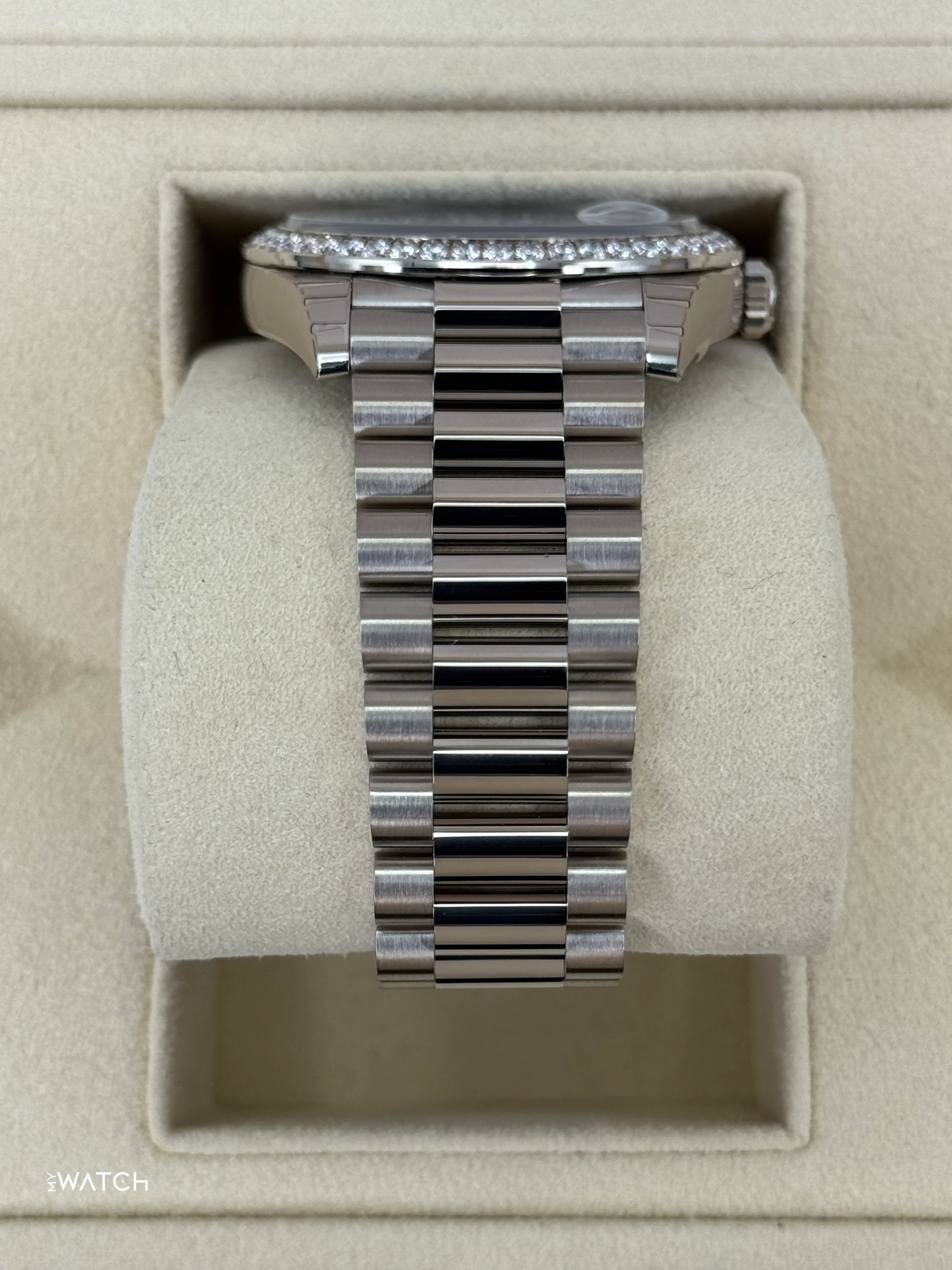 NEW 2025 Rolex Day-Date 40mm 228349RBR Presidential Blue Ombre Dial - Image 3