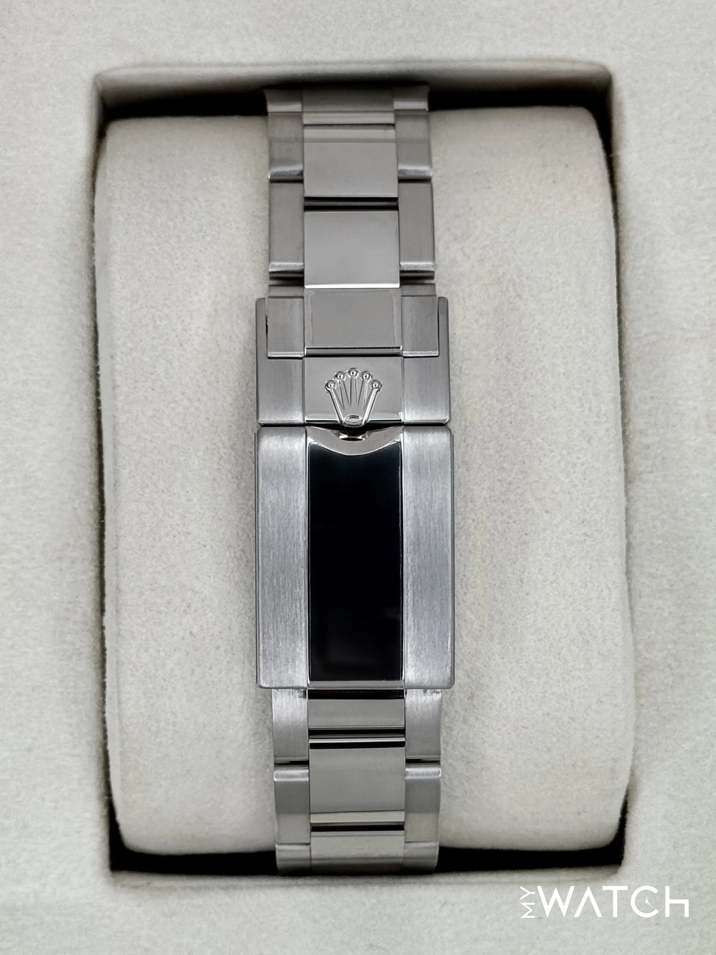 NEW 2025 Rolex Daytona 40mm 126509 White Gold Blue Dial (STICKERED) - Image 2