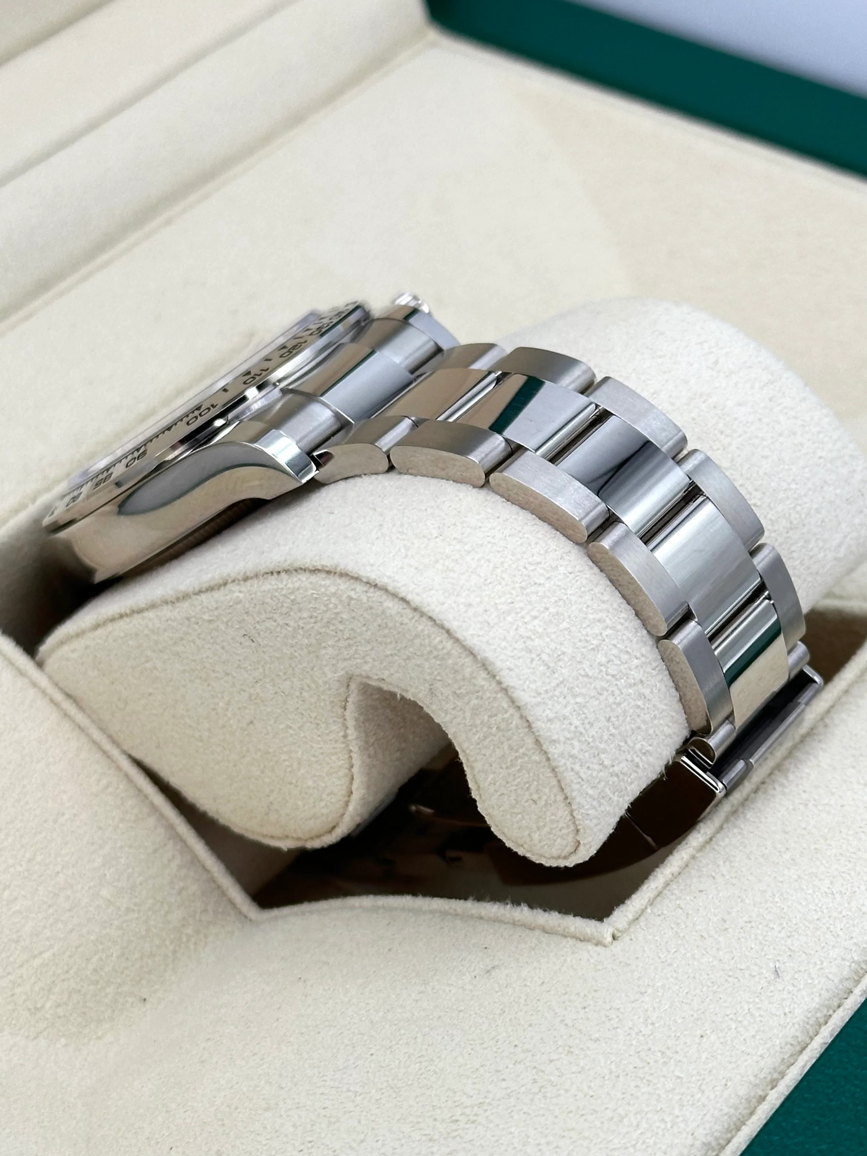 NEW 2025 Rolex Daytona 40mm 126509 White Gold Silver Ghost Dial - Image 6