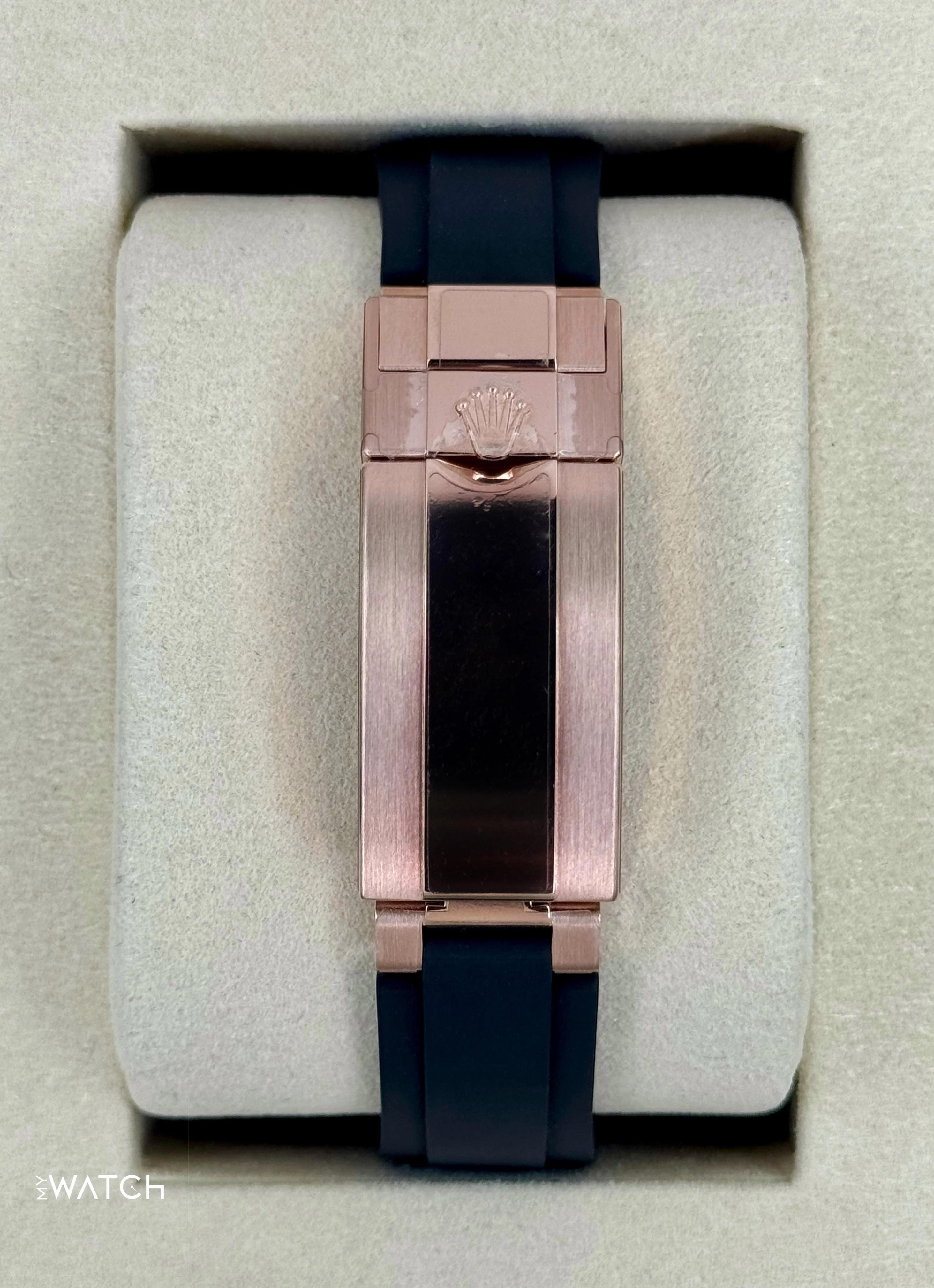 NEW 2025 Rolex Daytona 40mm 126515LN Rose Gold Oysterflex Black Dial (STICKERED) - Image 2
