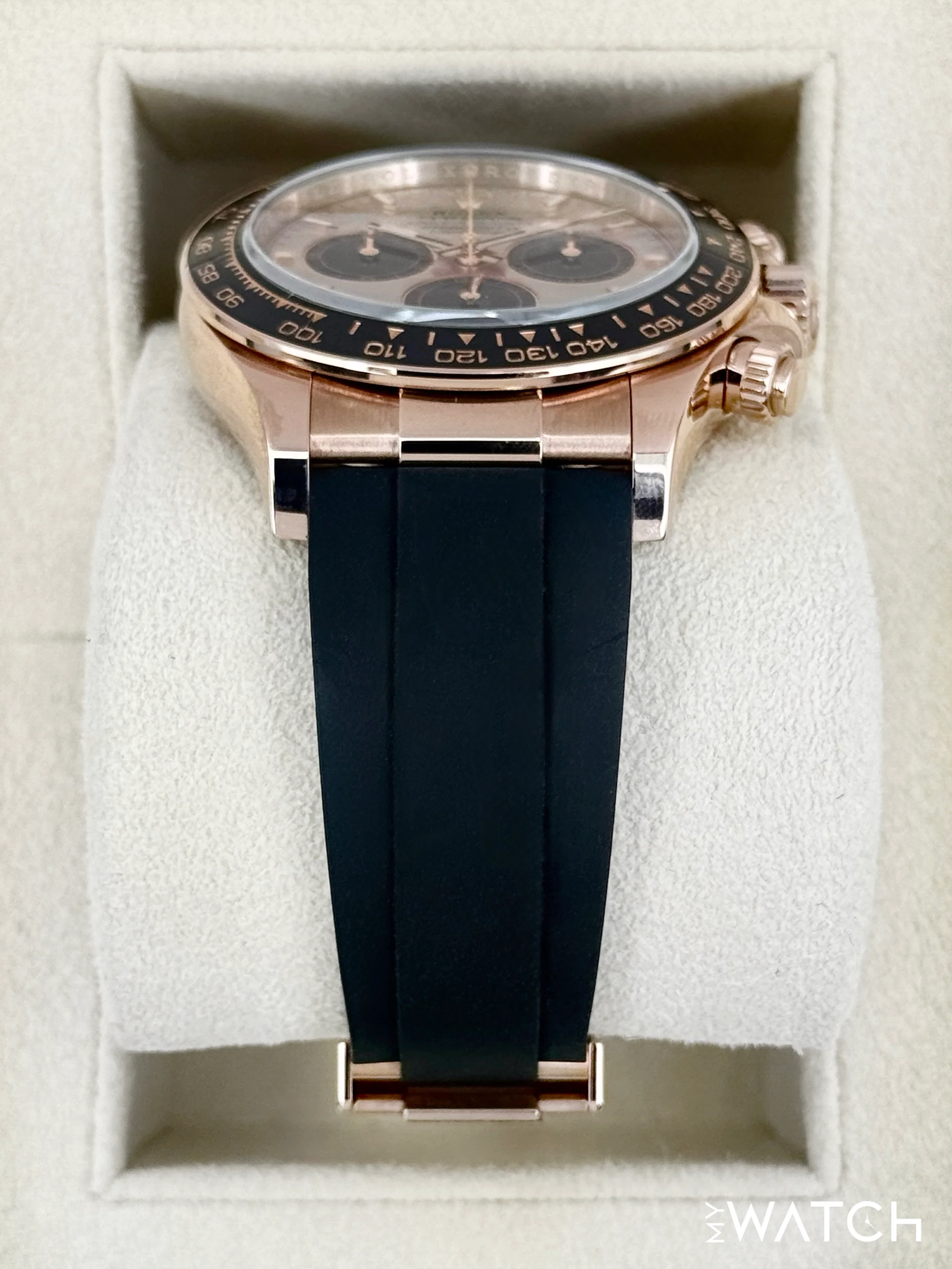 NEW 2025 Rolex Daytona 40mm 126515LN Rose Gold Oysterflex Sundust Dial - Image 3