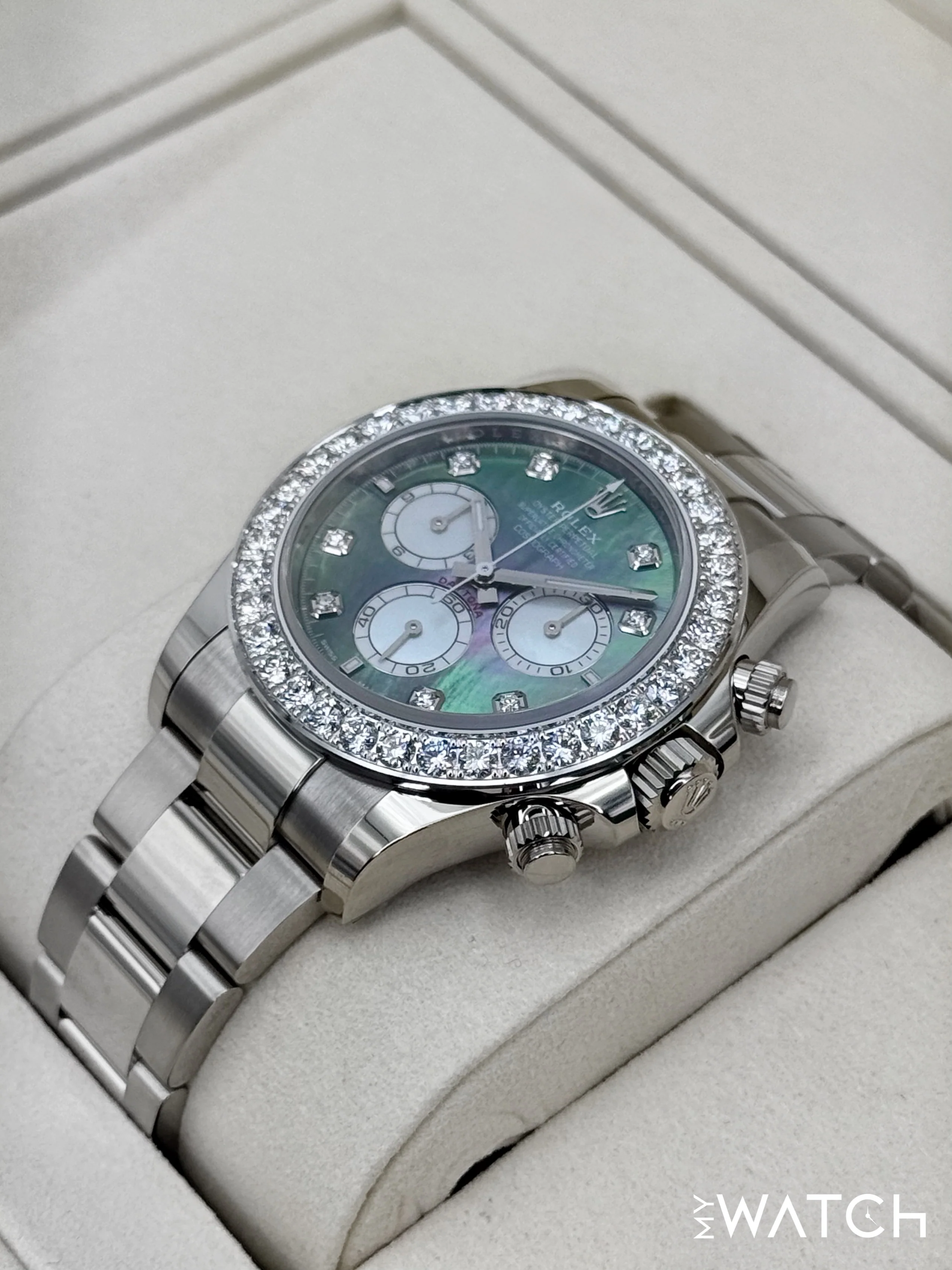 NEW 2025 Rolex Daytona 40mm 126579RBR Mother of Pearl Diamond Dial - Image 5