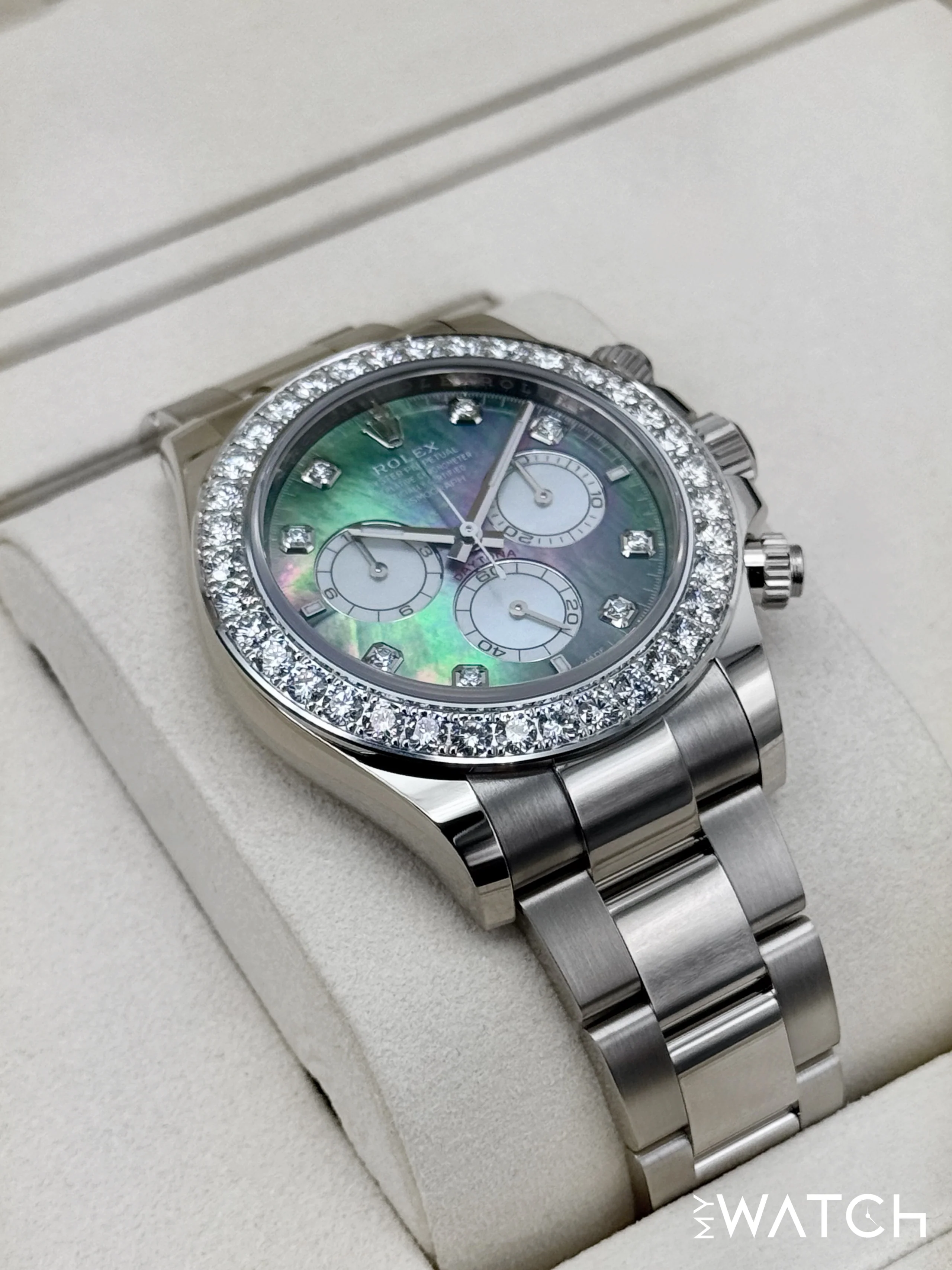 NEW 2025 Rolex Daytona 40mm 126579RBR Mother of Pearl Diamond Dial - Image 6